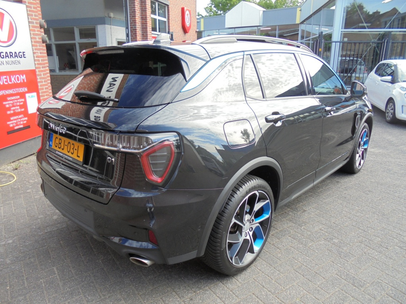 Foto van Lynk&co LYNK & Co 01