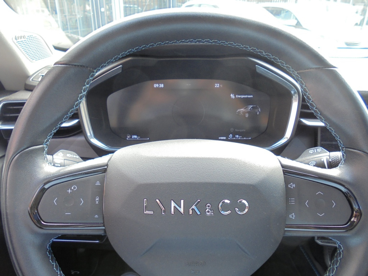 Foto van Lynk&co LYNK & Co 01
