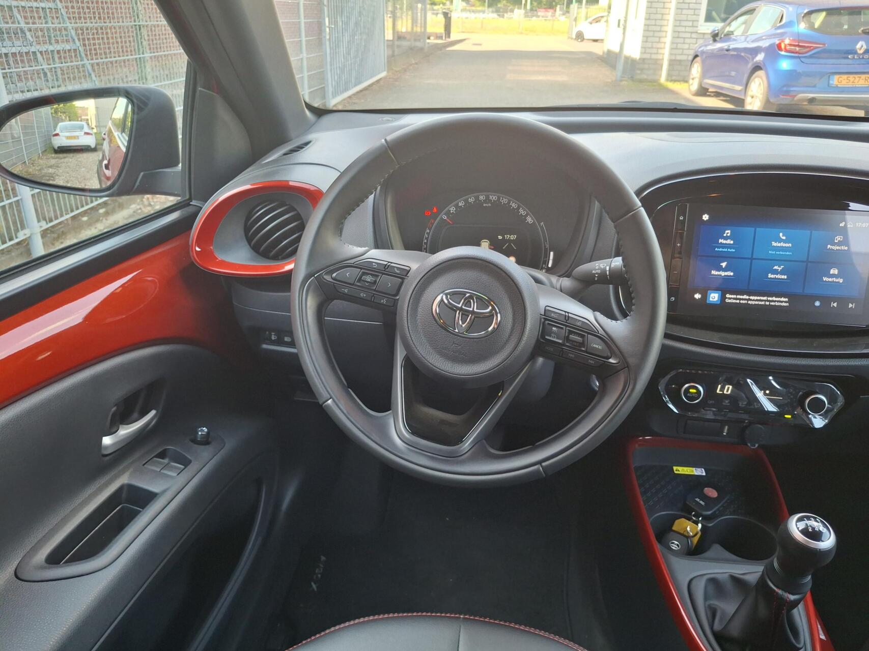 Foto van Toyota Aygo X