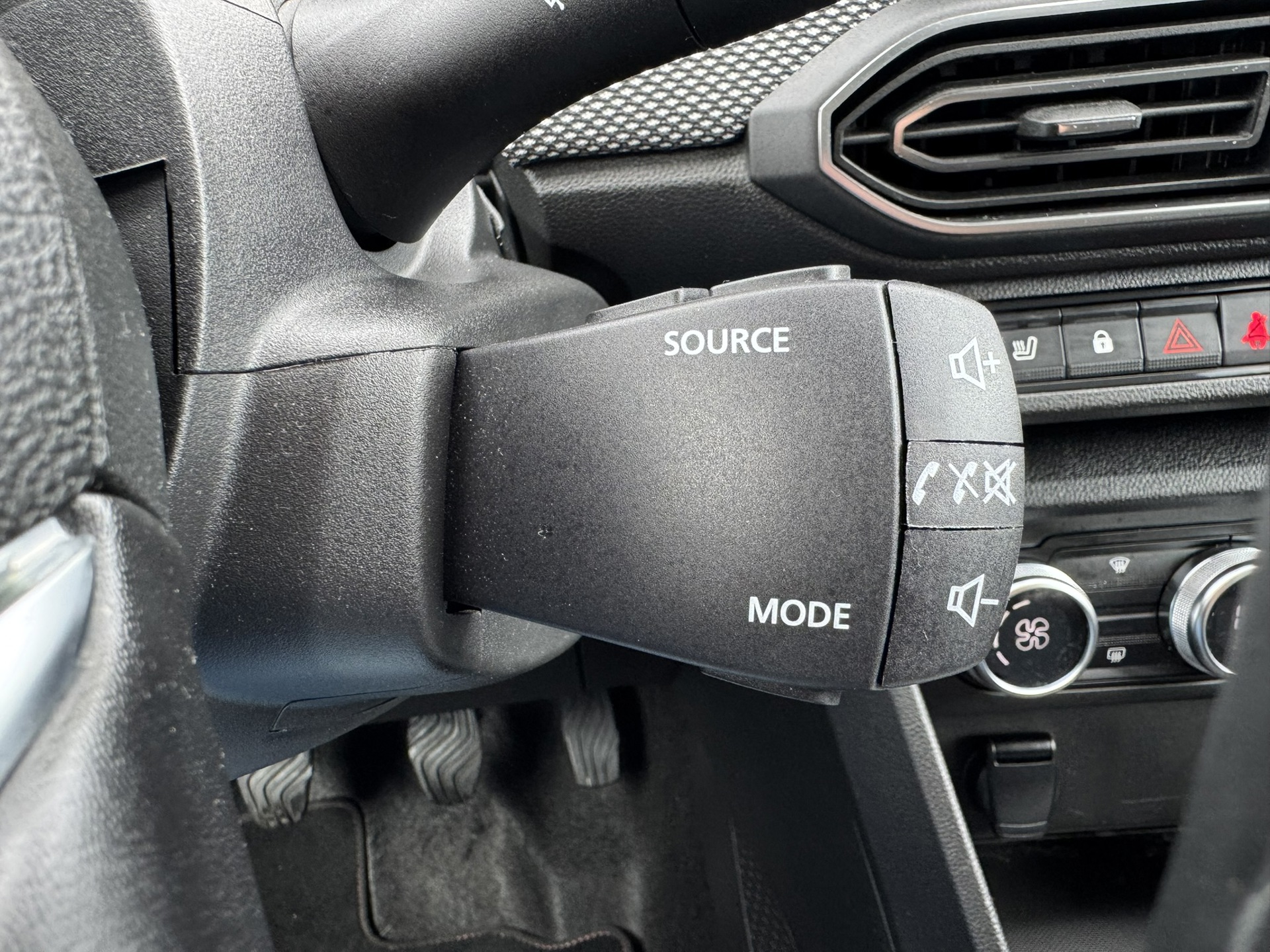 Foto van Dacia Jogger