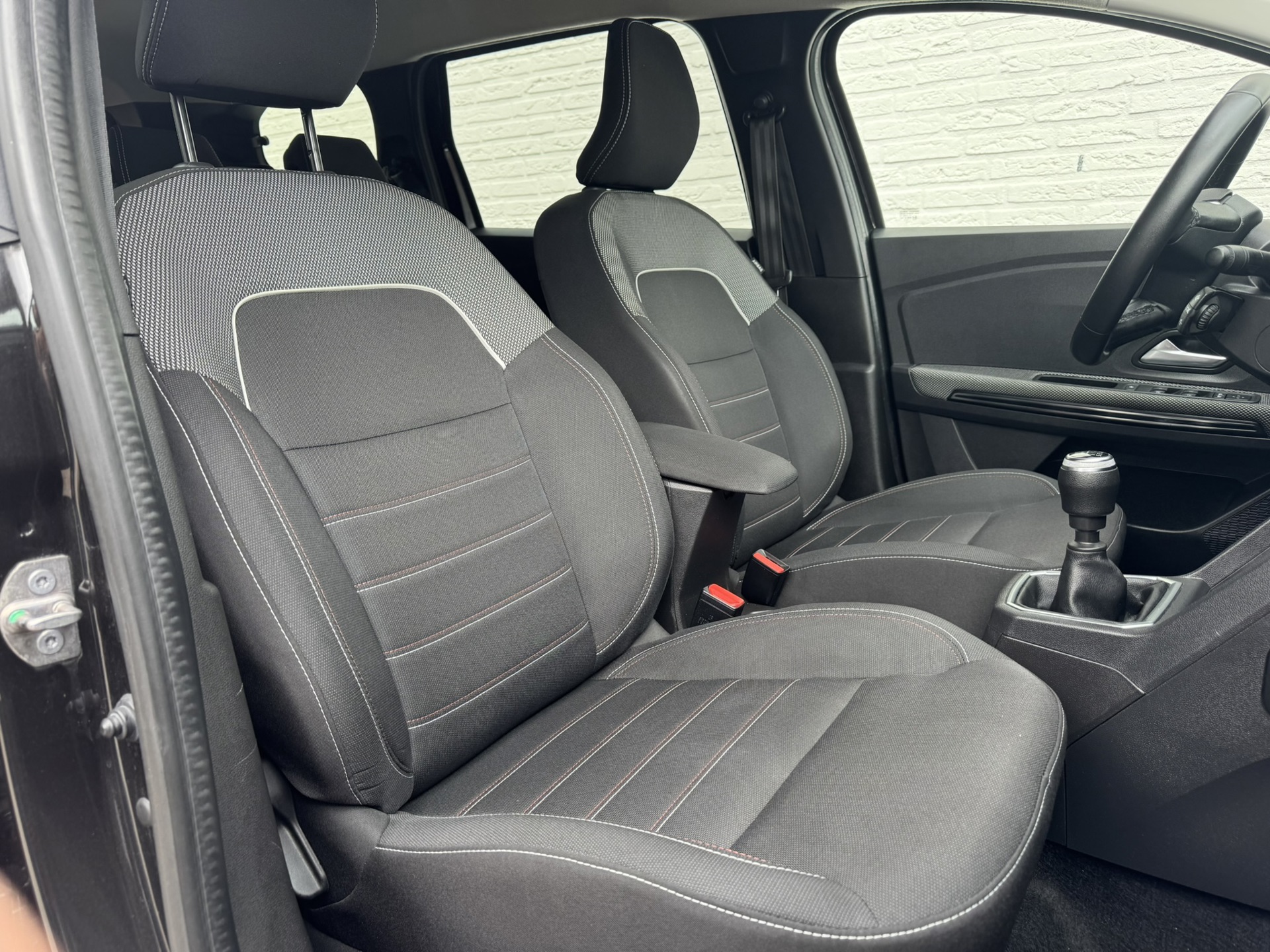 Foto van Dacia Jogger