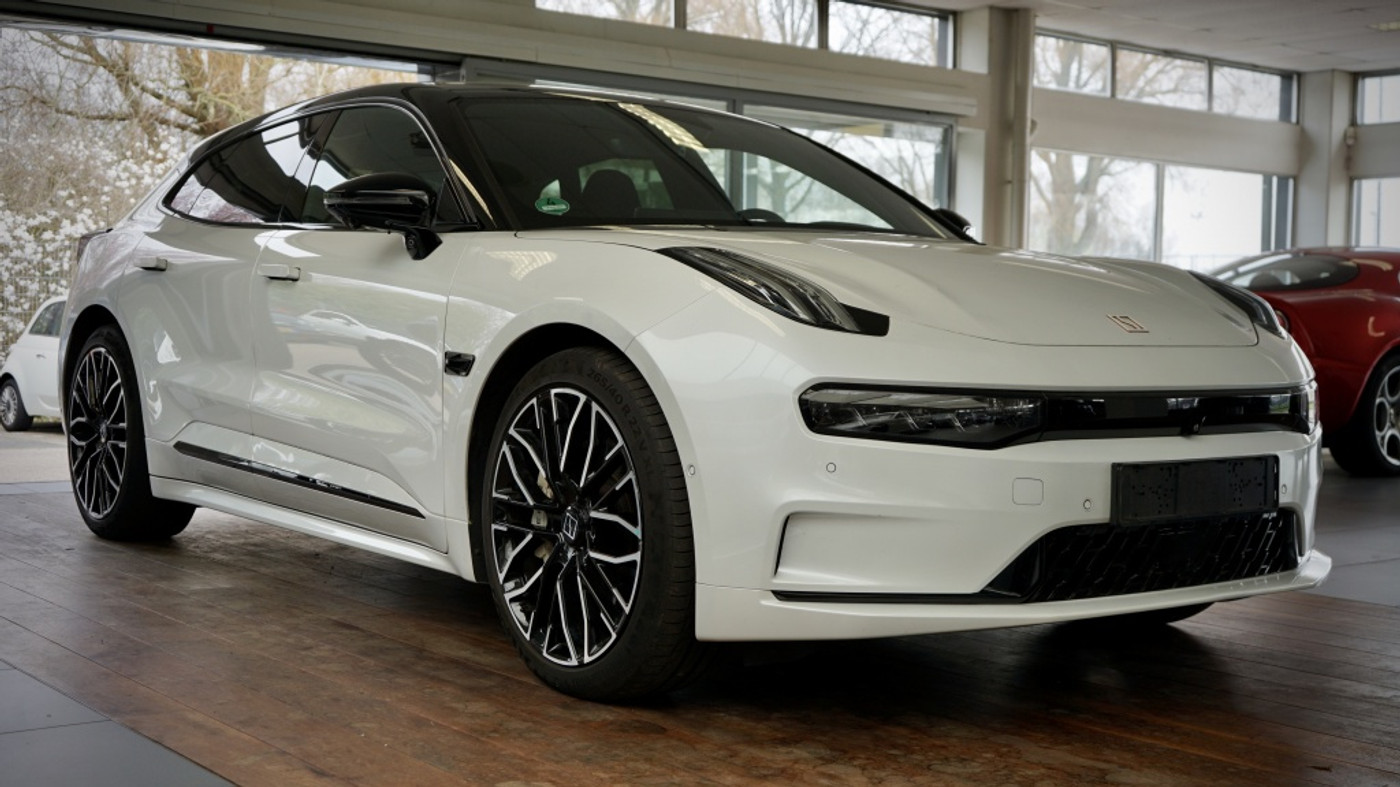 Zeekr 001 AWD Privilege 2024 - voorkant