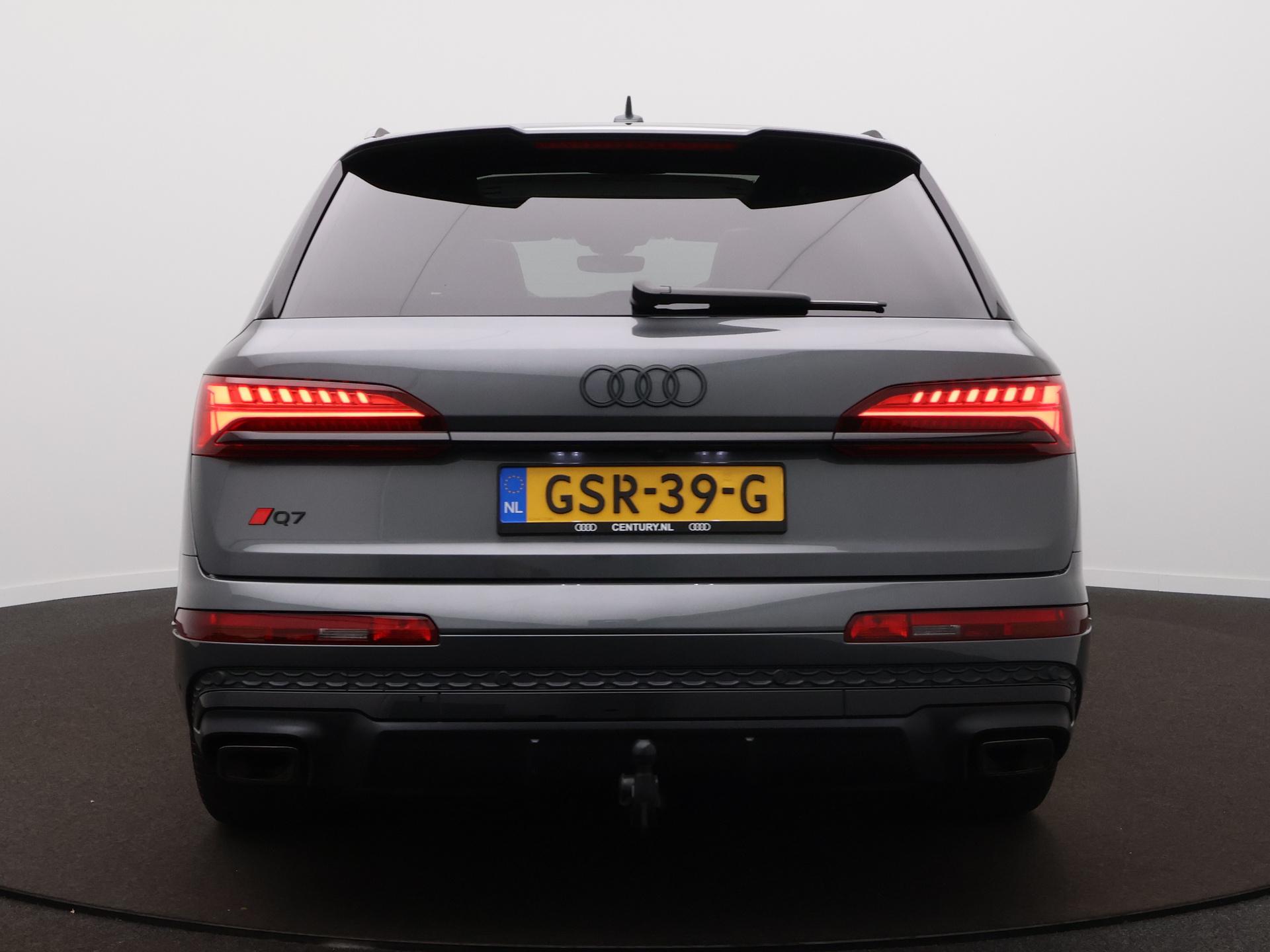 Foto van Audi Q7 55 TFSI E