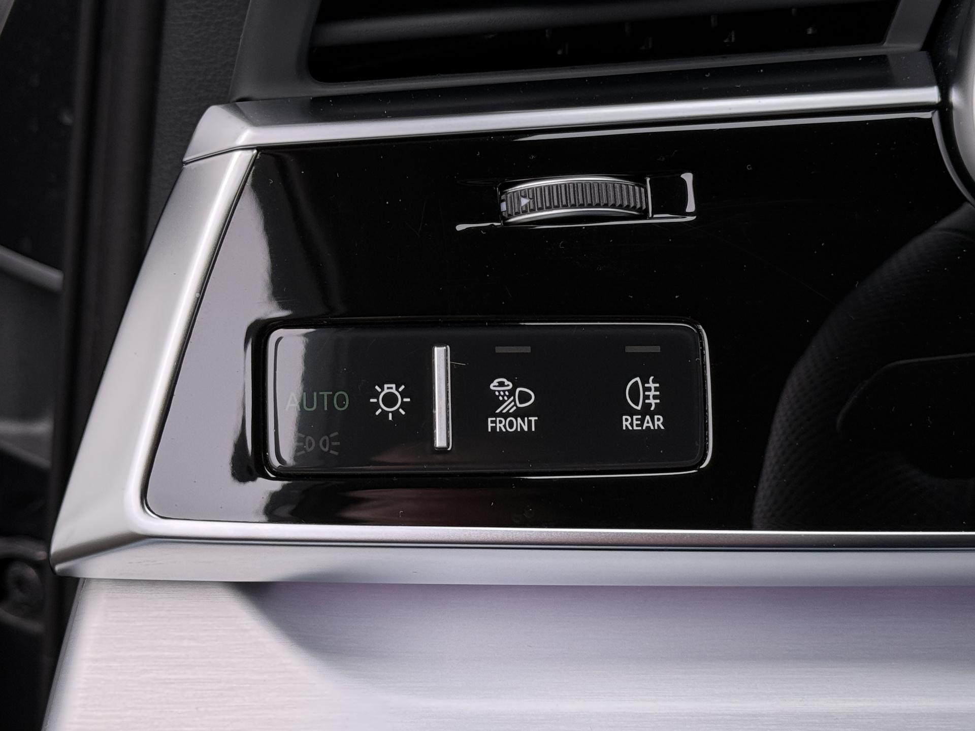 Foto van Audi Q7 55 TFSI E