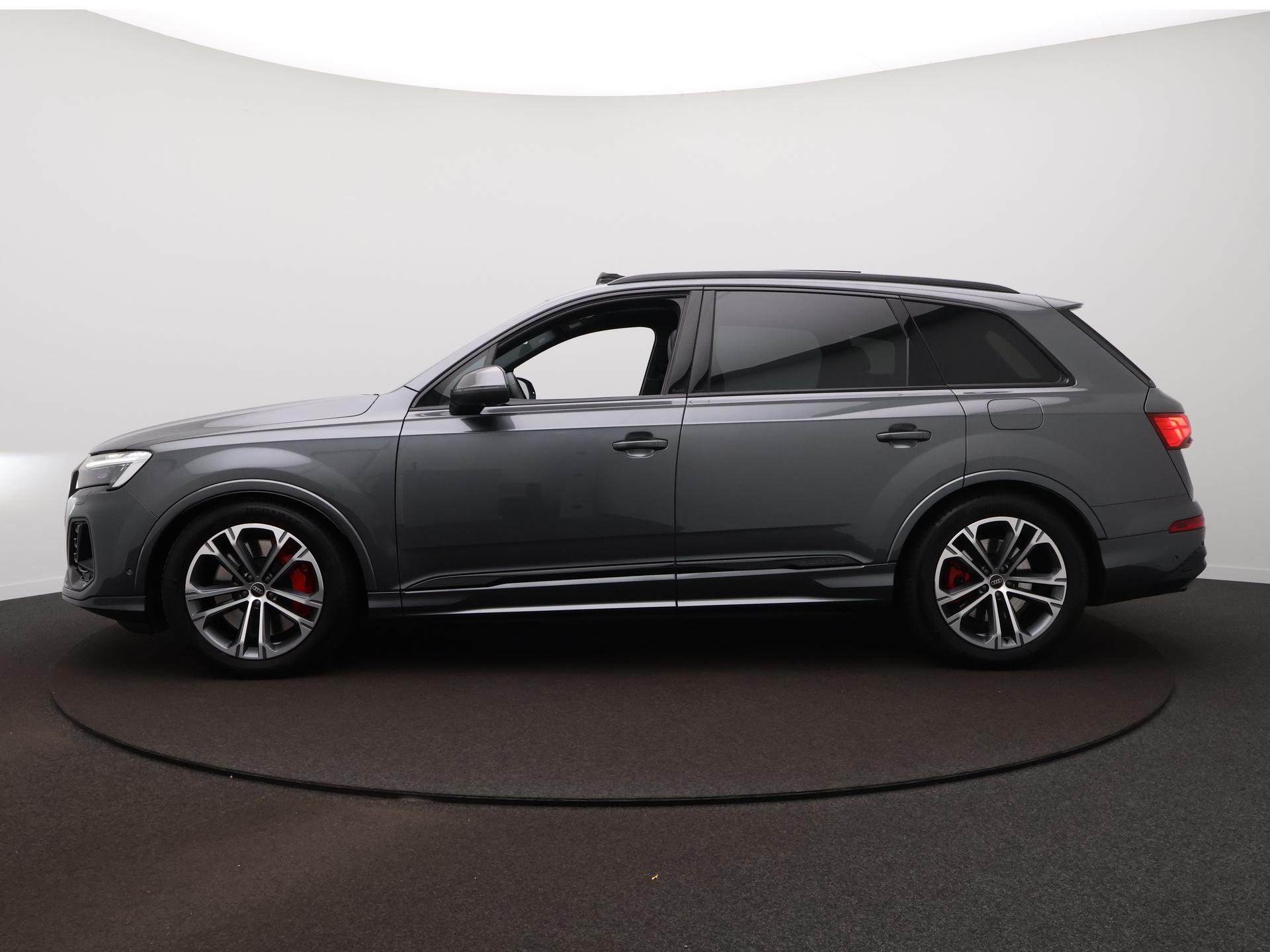 Foto van Audi Q7 55 TFSI E