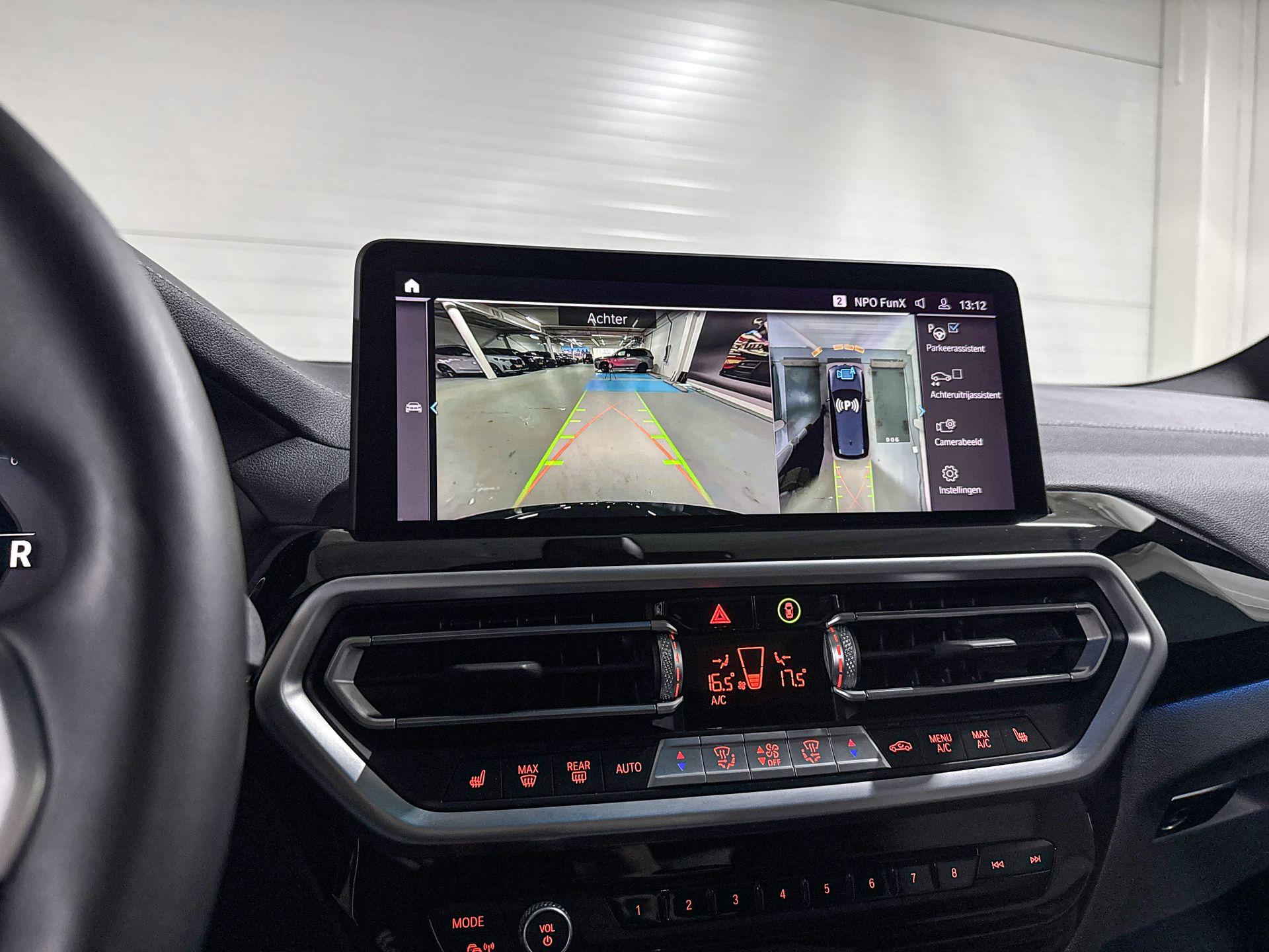 Foto van BMW Ix3