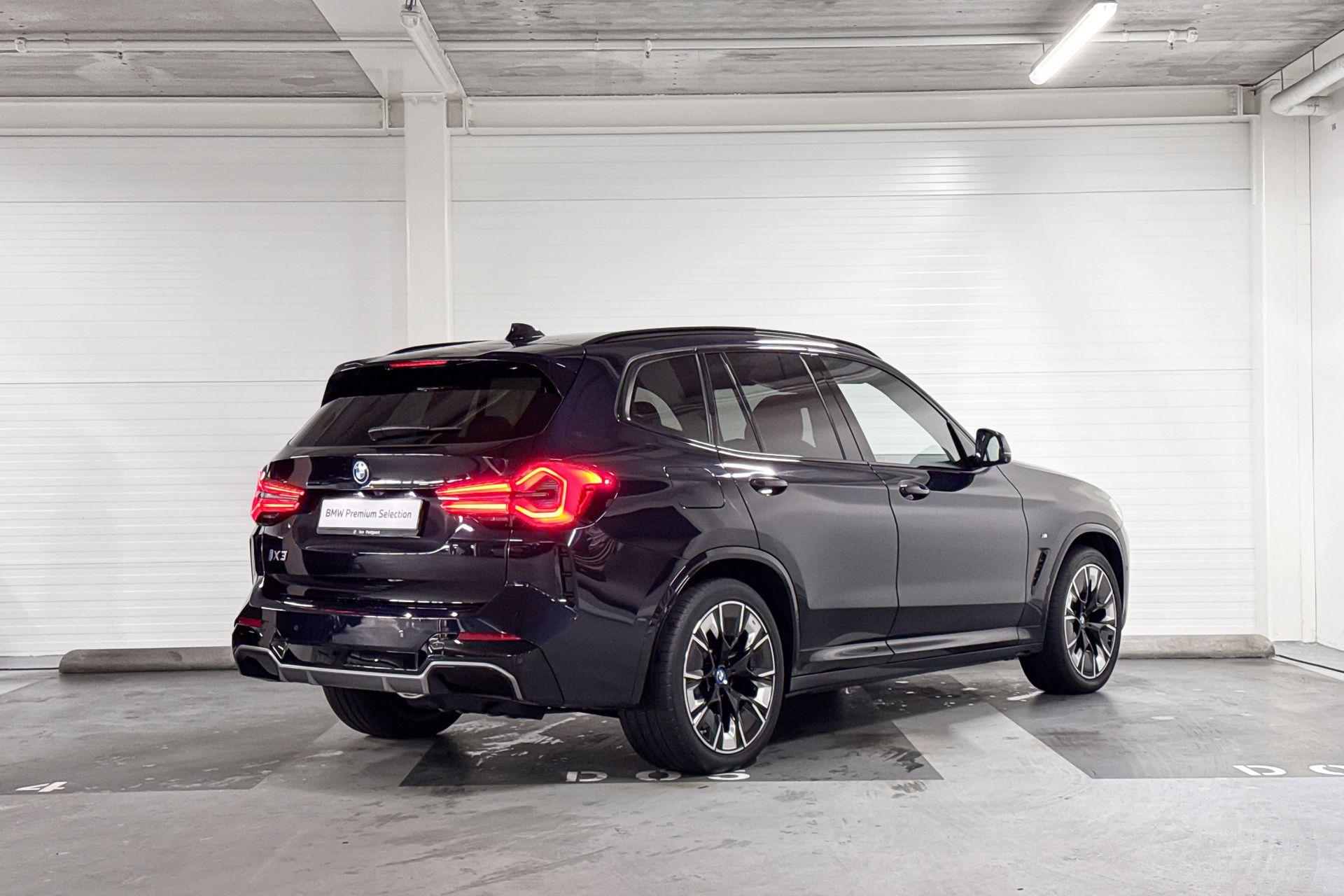 Foto van BMW Ix3