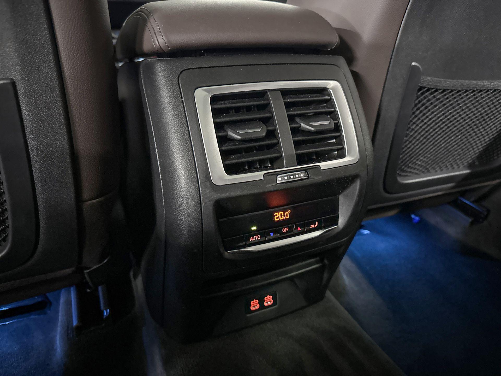 Foto van BMW Ix3