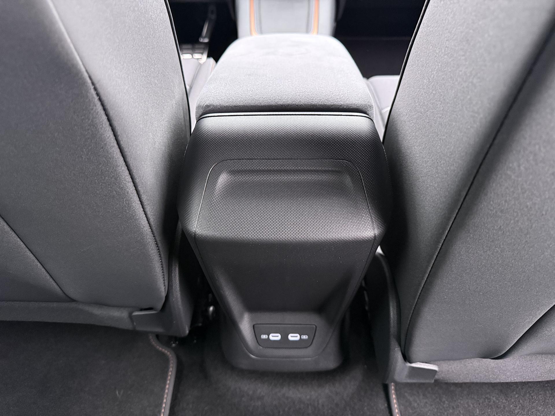 Foto van Cupra Born 170 KW 60/63 KWH