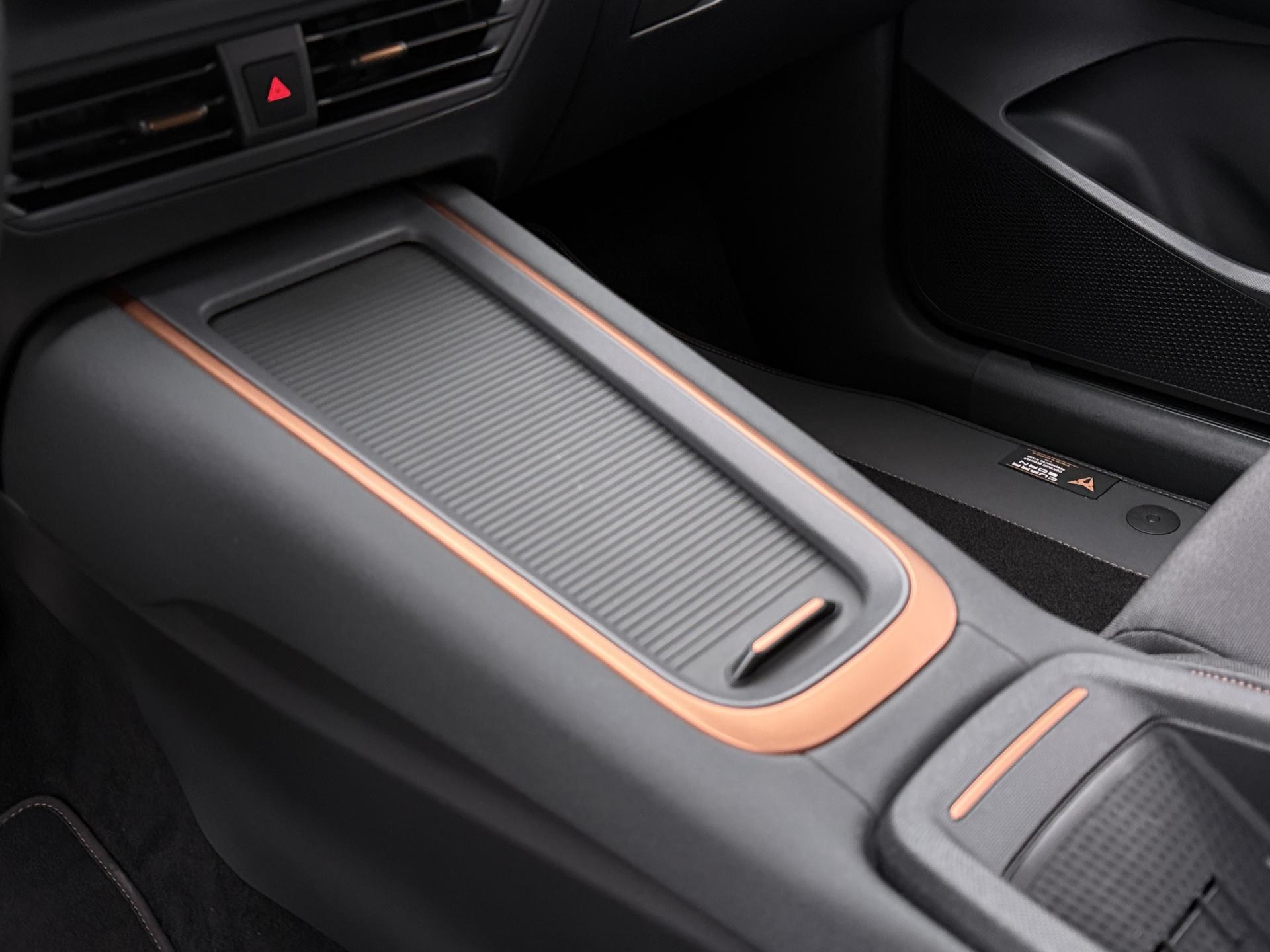 Foto van Cupra Born 170 KW 60/63 KWH
