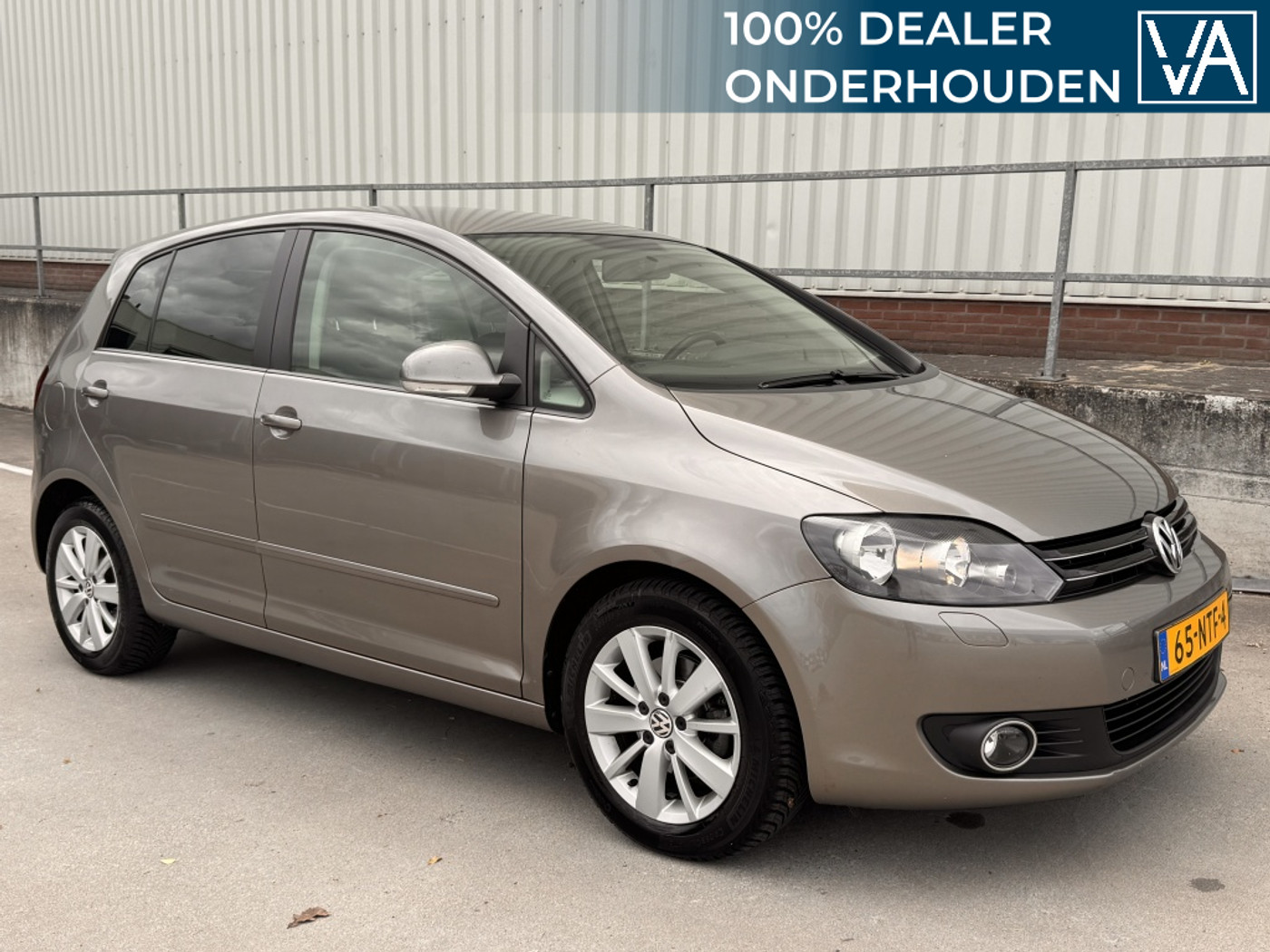 Volkswagen Golf Plus 1.2 TSI | Dealer OH | 105-PK | NWE APK | 2010 - voorkant