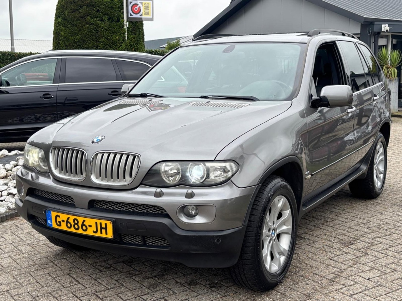 BMW X Reihe 4.4I V8 High Edition 2005 Panoramadak Trekhaak 2005 - voorkant