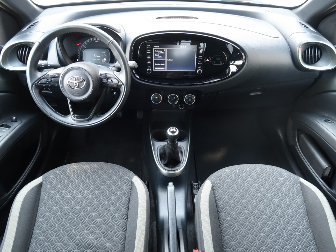 Foto van Toyota Toyota Aygo X