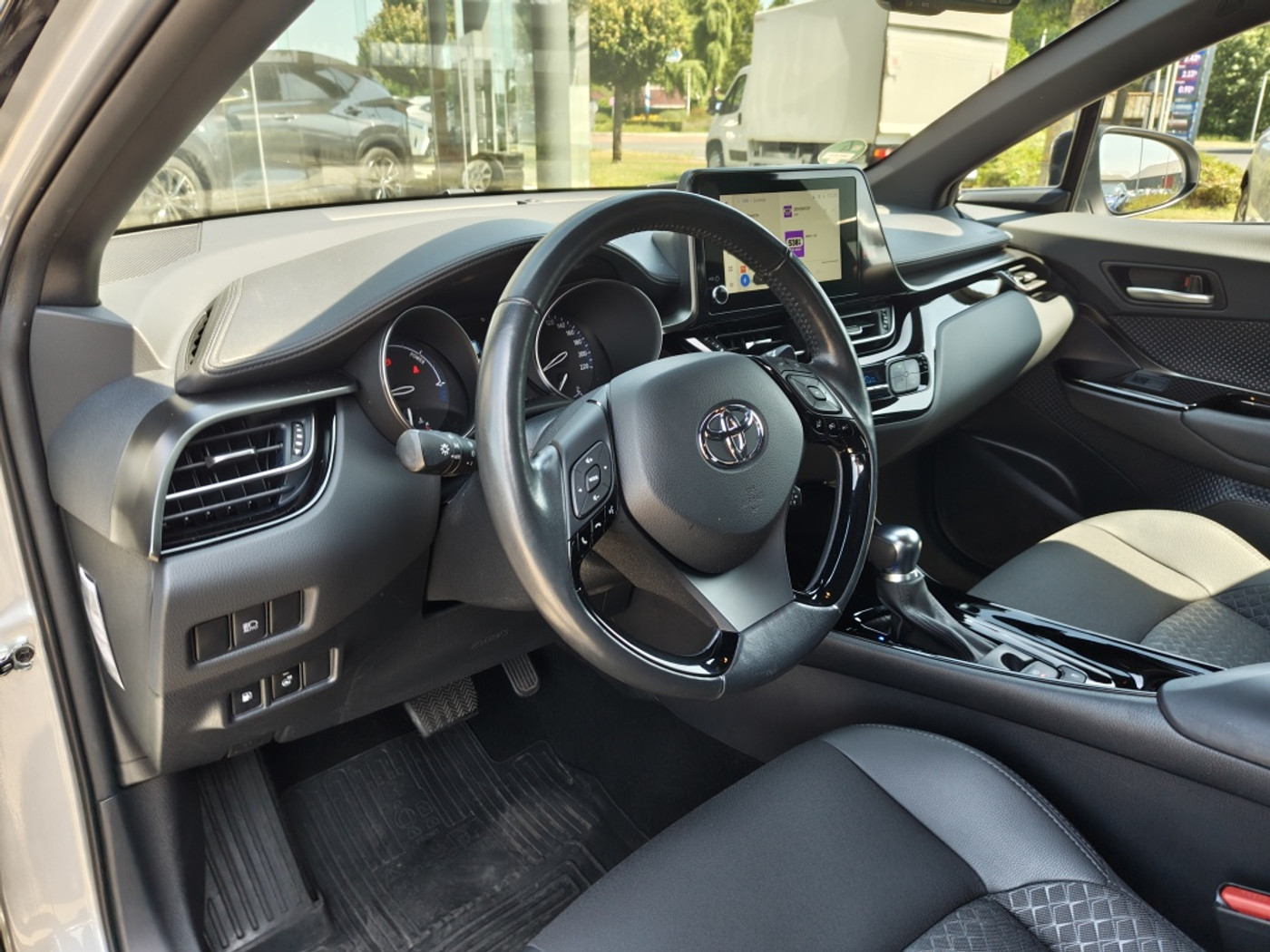Foto van Toyota Toyota C-hr