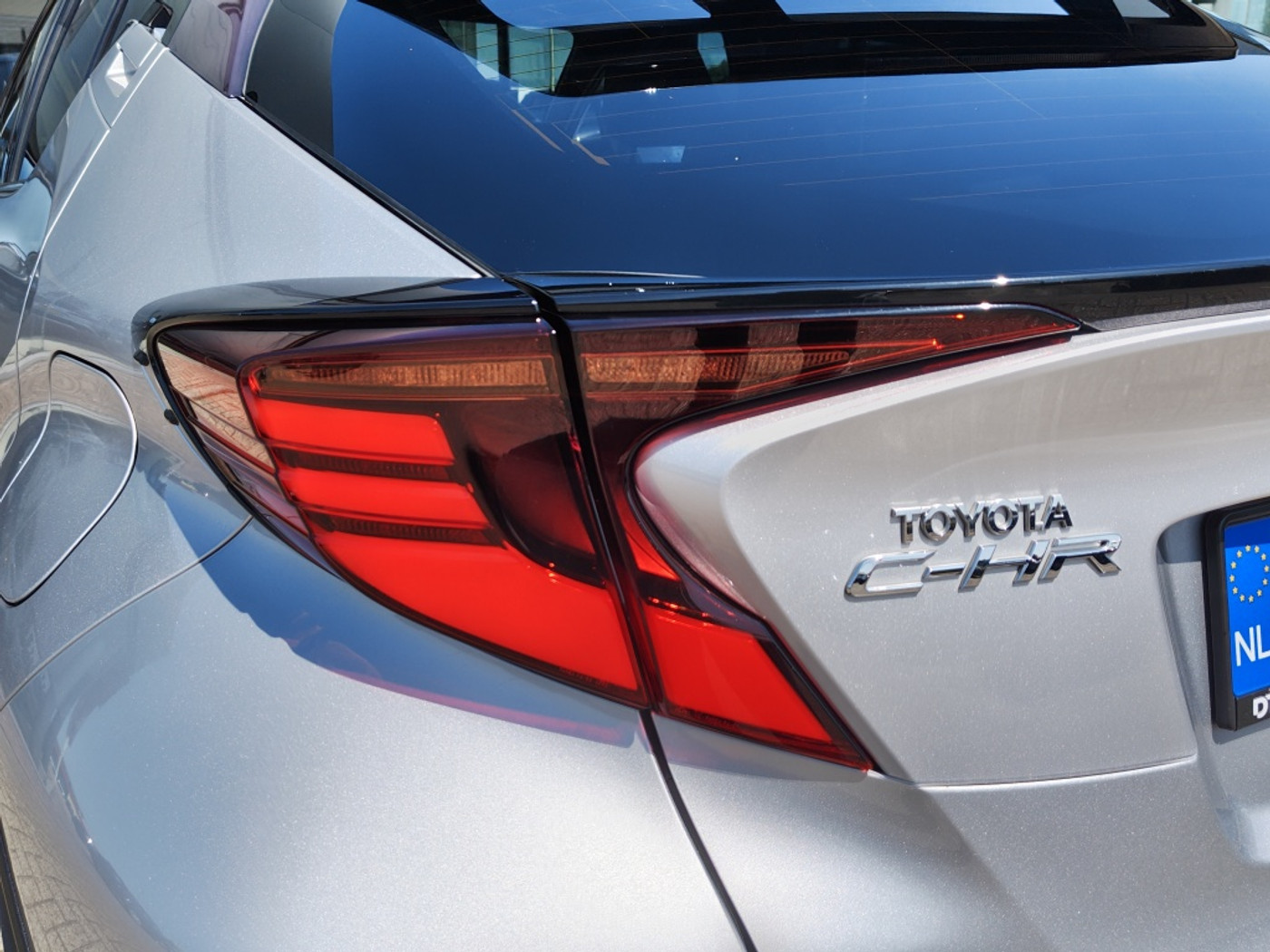 Foto van Toyota Toyota C-hr
