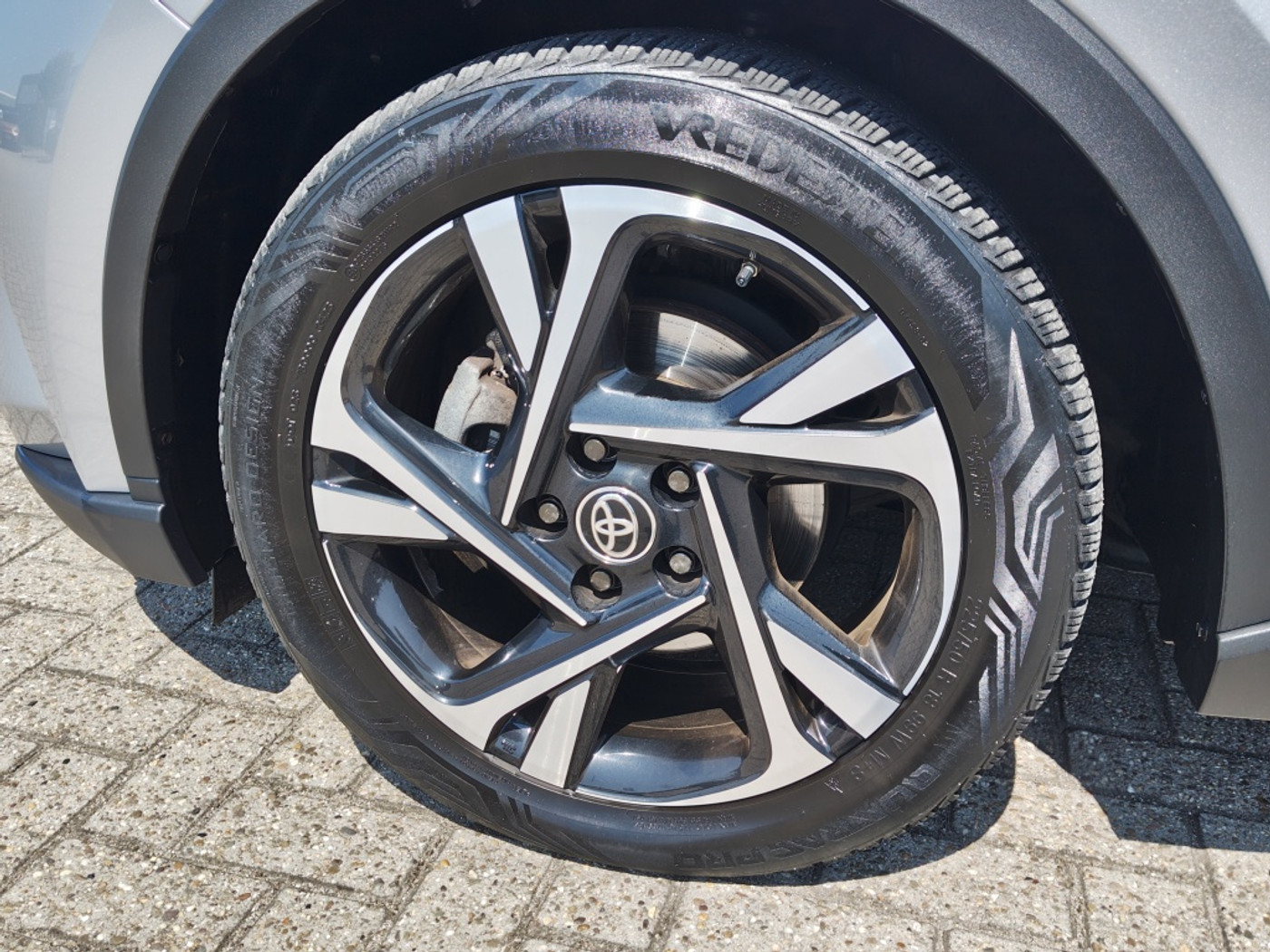 Foto van Toyota Toyota C-hr