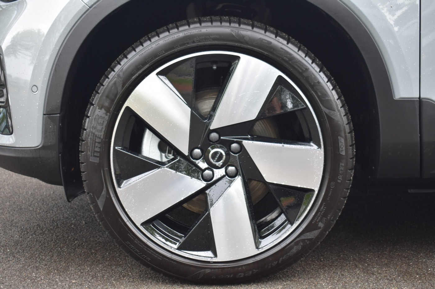 Foto van Volvo Ex40