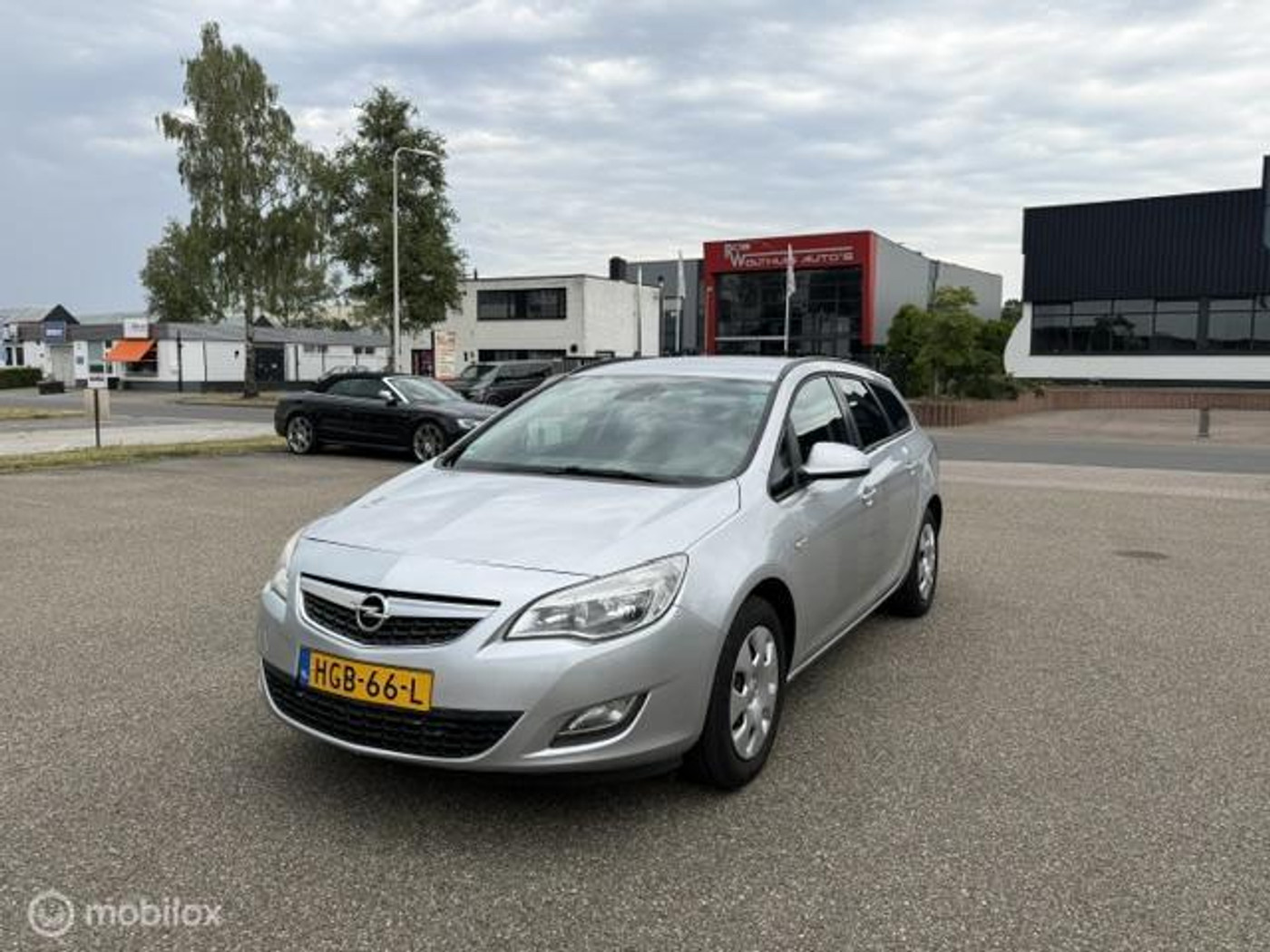 Opel Astra Sports Tourer 1.4 Turbo Business Edition 2011 - voorkant