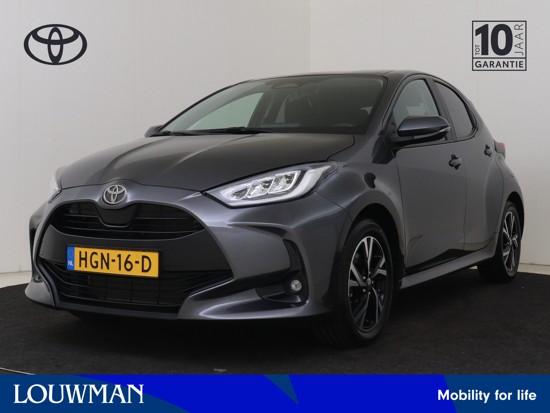 Toyota Toyota Yaris 1.5 Hybrid 115 Dynamic 2025 - voorkant
