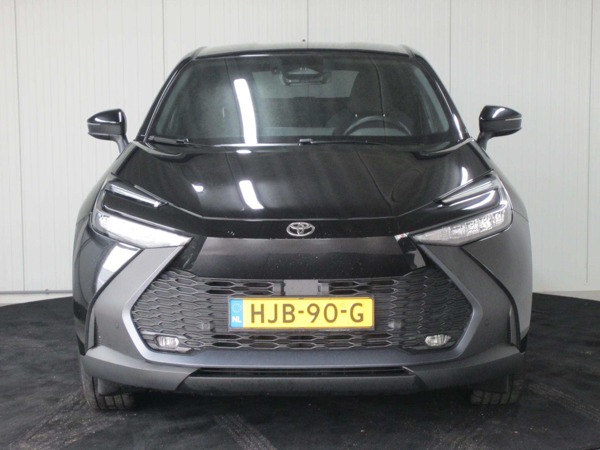 Foto van Toyota C-hr