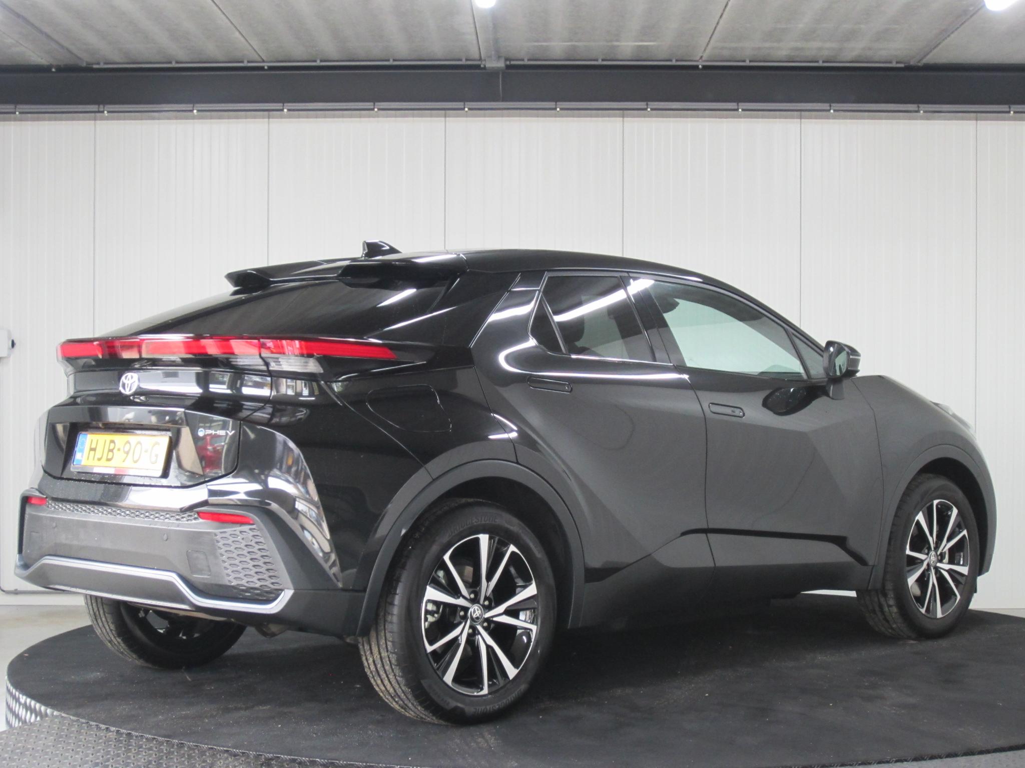 Foto van Toyota C-hr