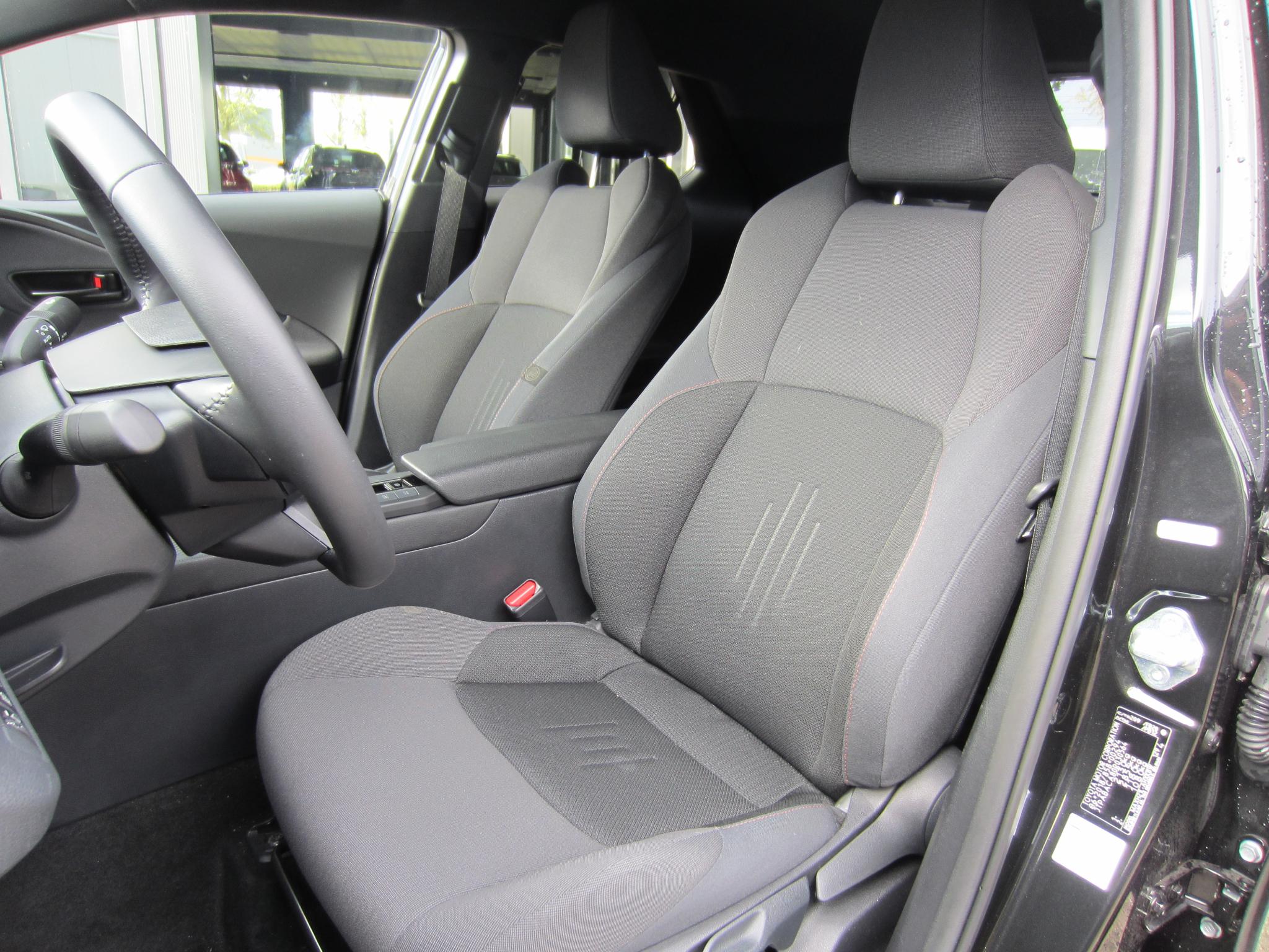 Foto van Toyota C-hr