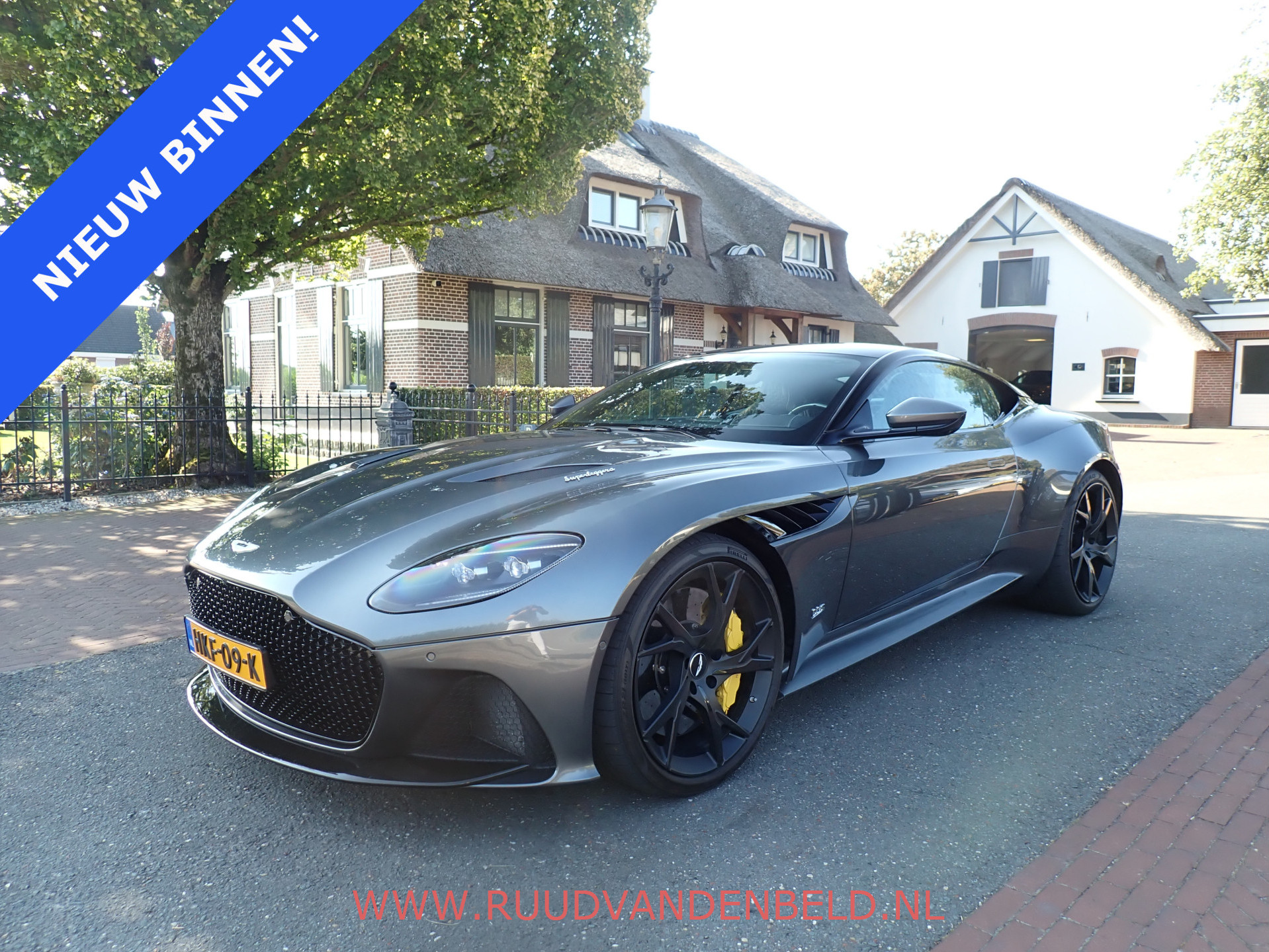 Aston Martin DBS 5.2 V12 Superleggera 2019 - voorkant