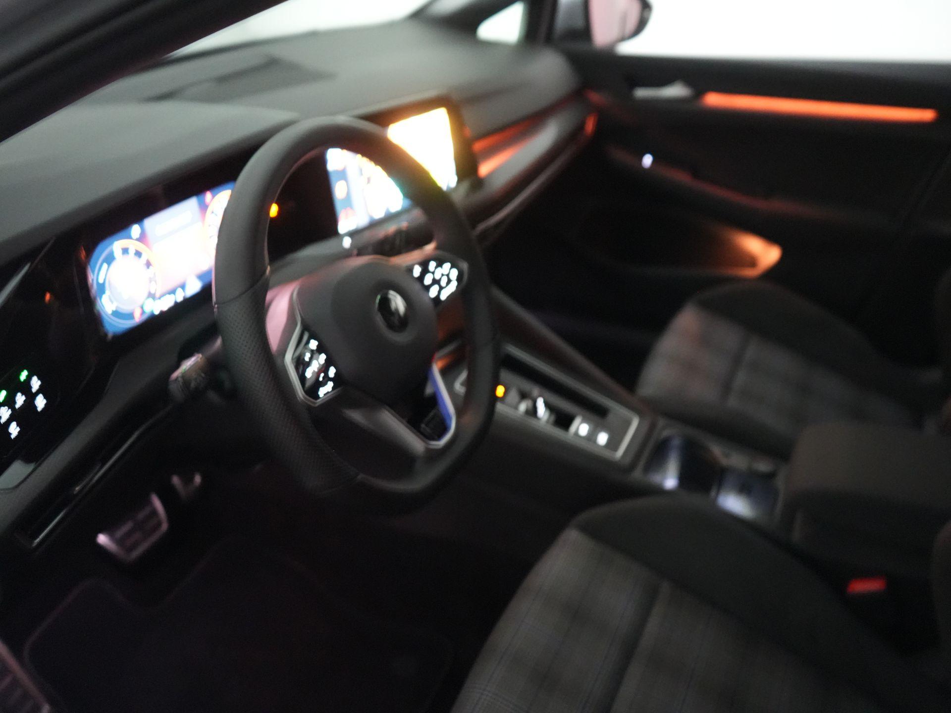 Foto van Volkswagen Golf GTE