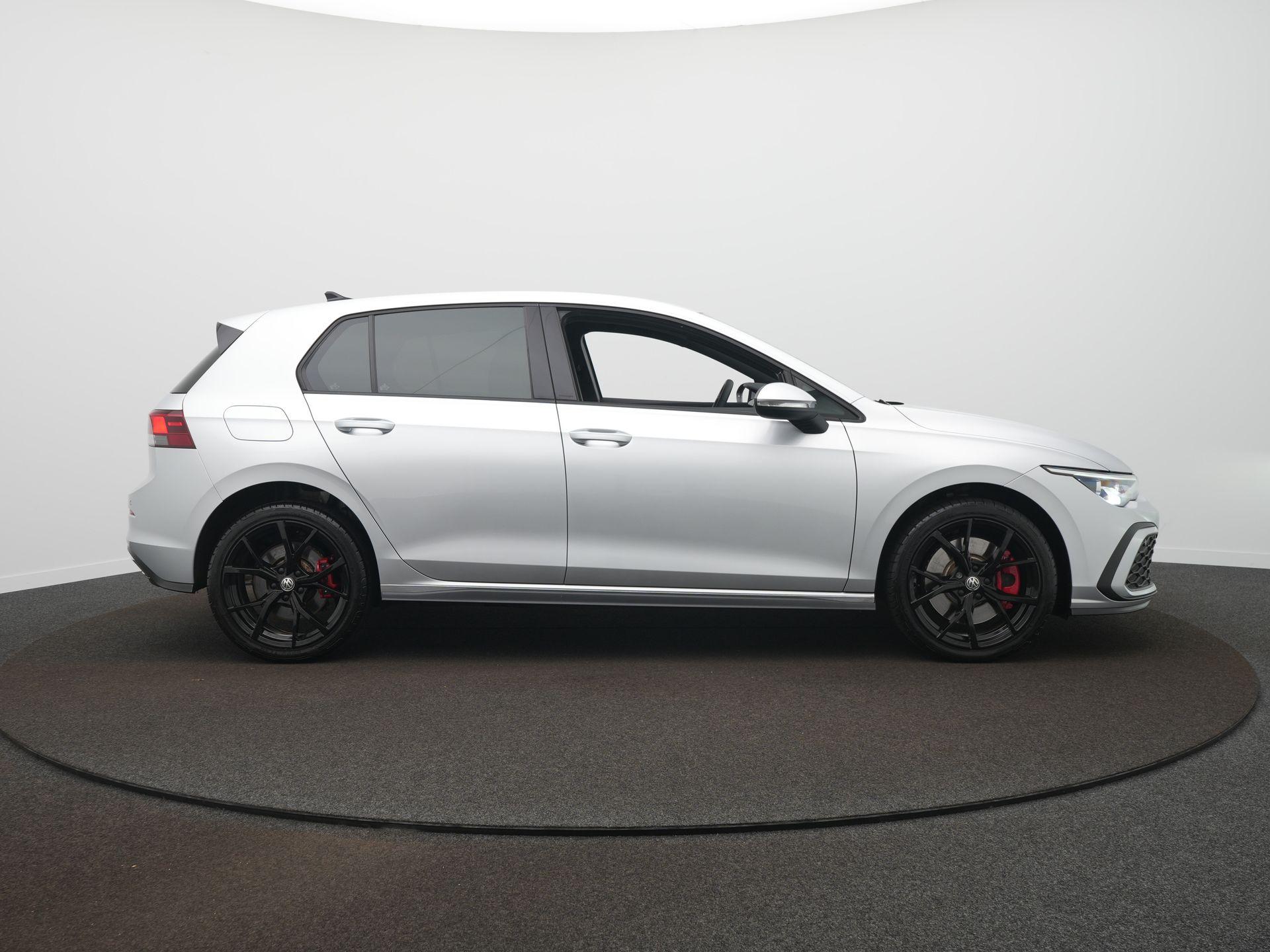 Foto van Volkswagen Golf GTE