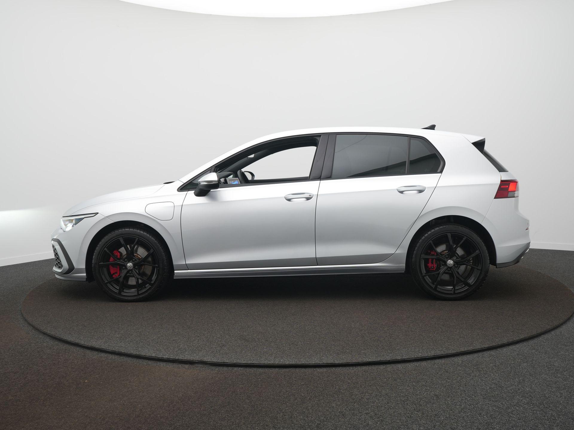 Foto van Volkswagen Golf GTE