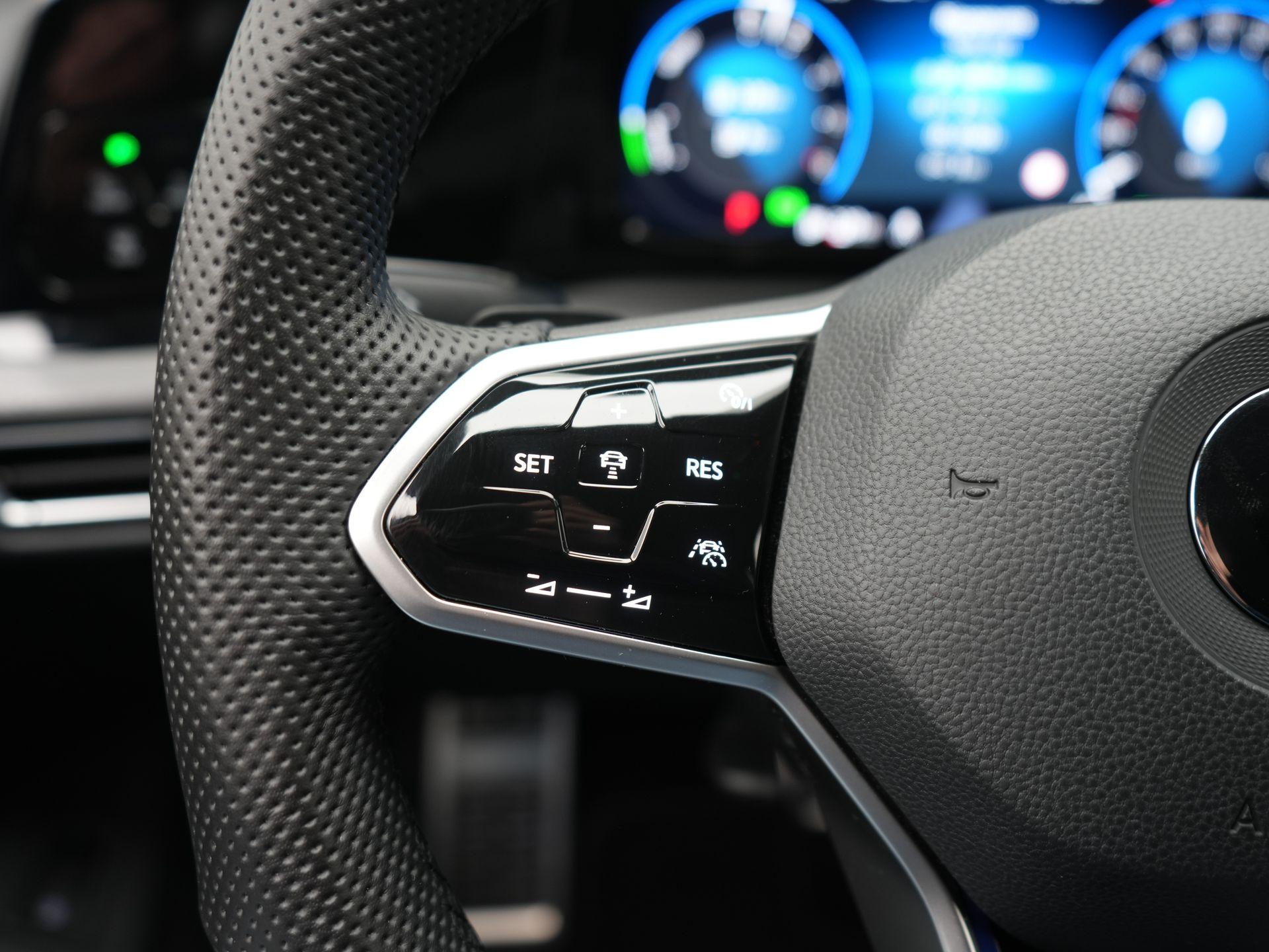 Foto van Volkswagen Golf GTE
