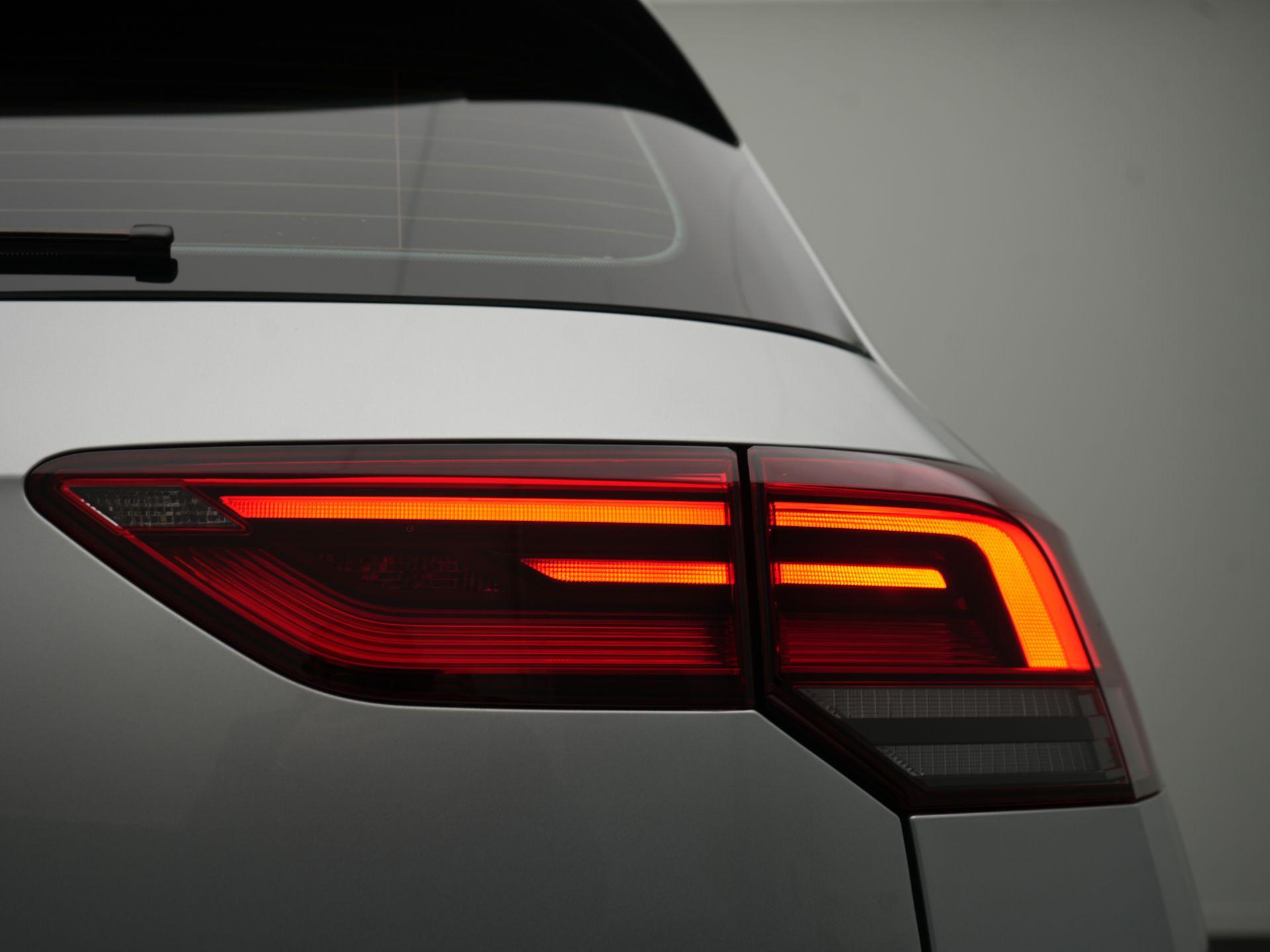 Foto van Volkswagen Golf GTE