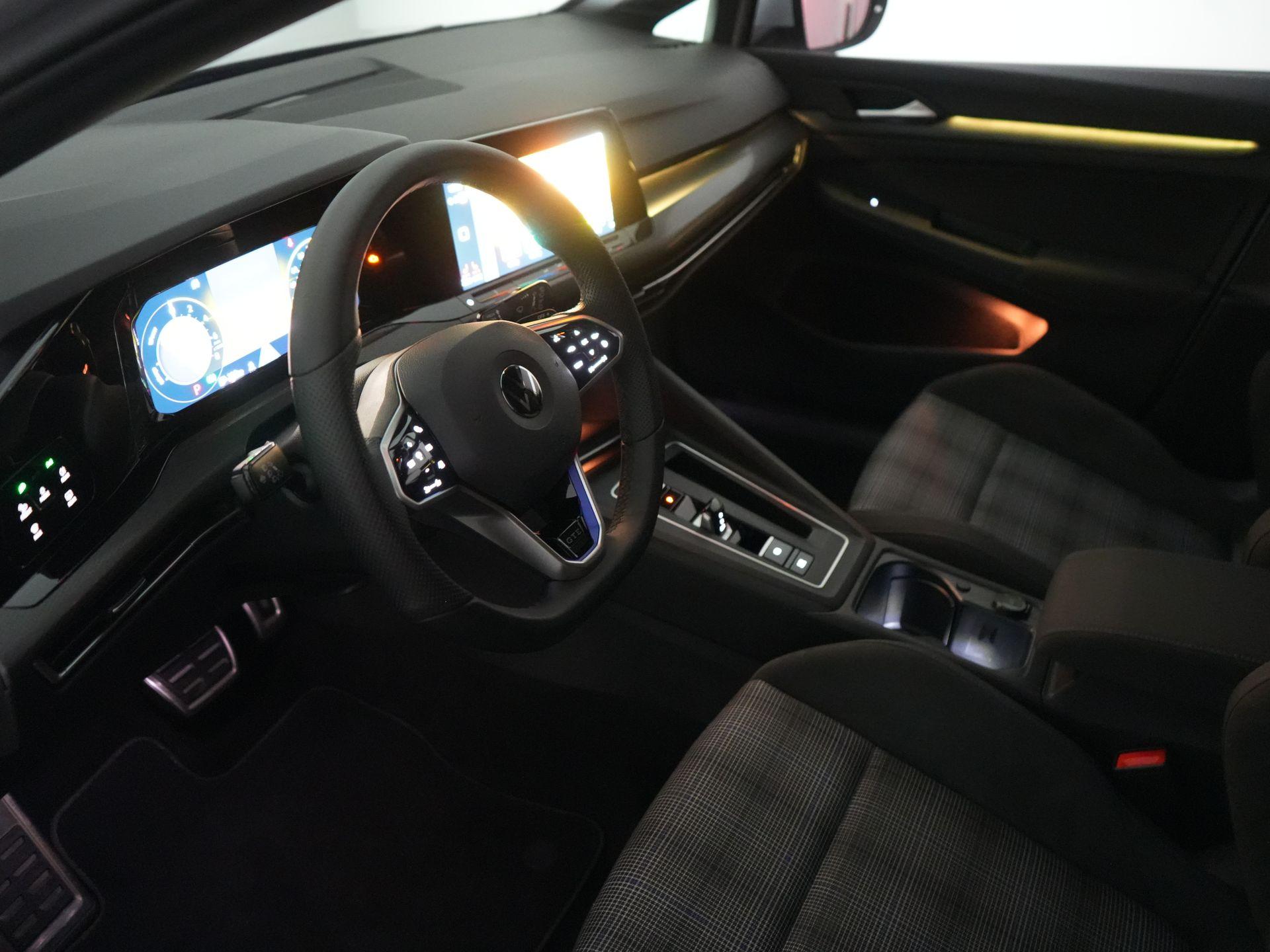 Foto van Volkswagen Golf GTE