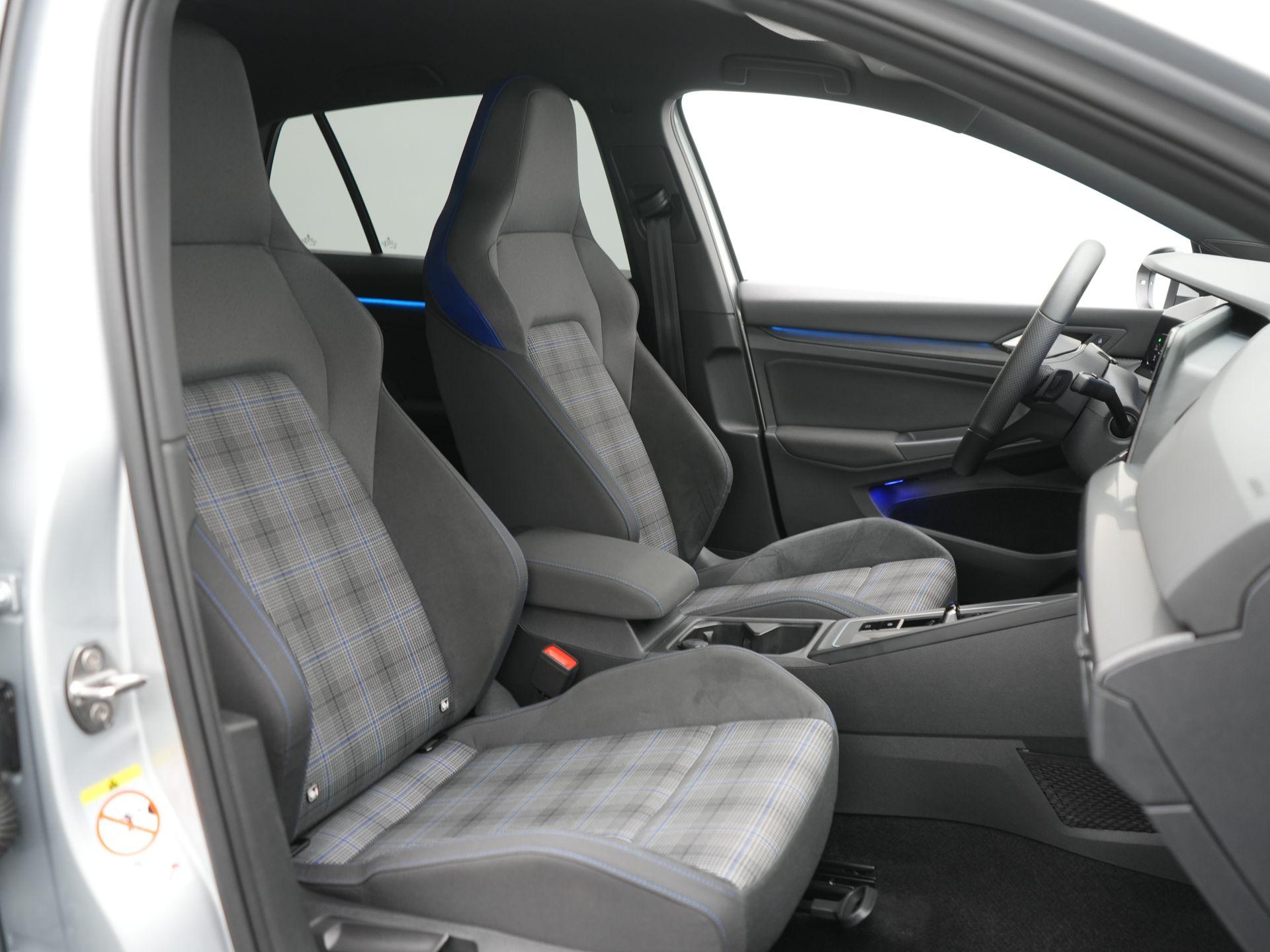 Foto van Volkswagen Golf GTE