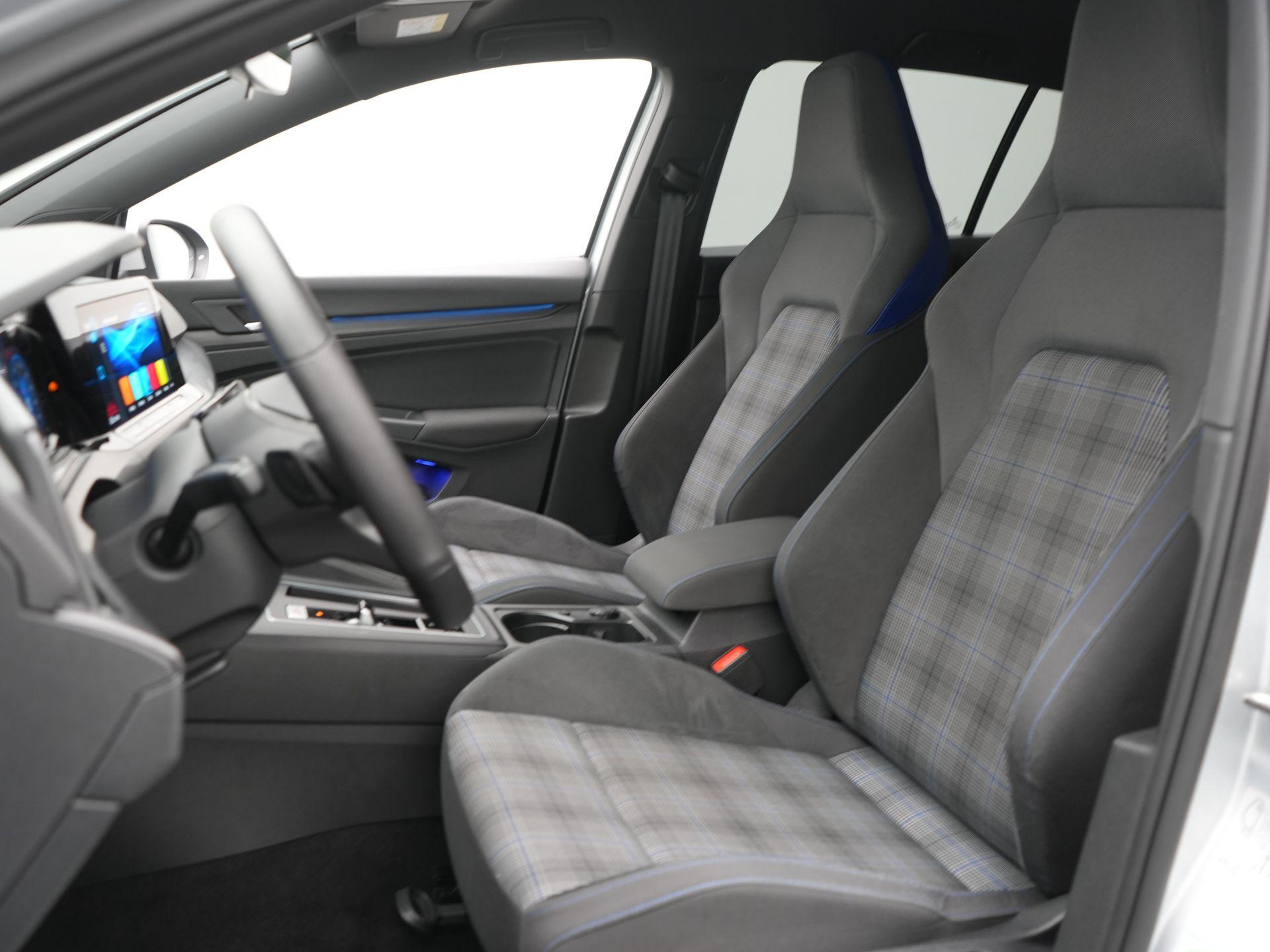 Foto van Volkswagen Golf GTE