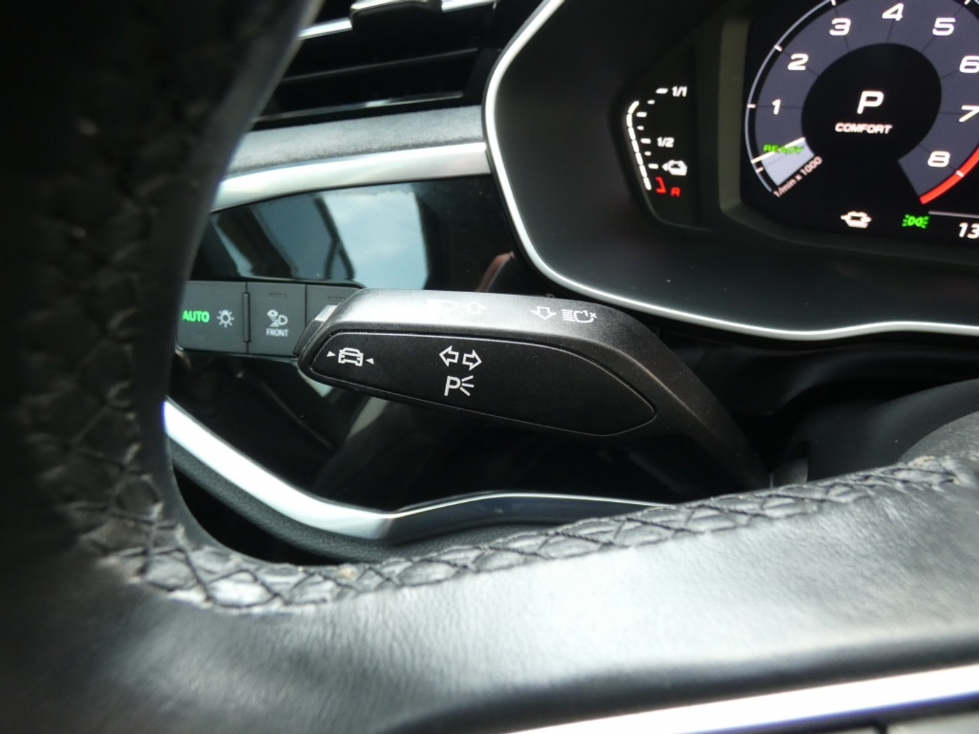 Foto van Audi Q3 Sportback E-tron