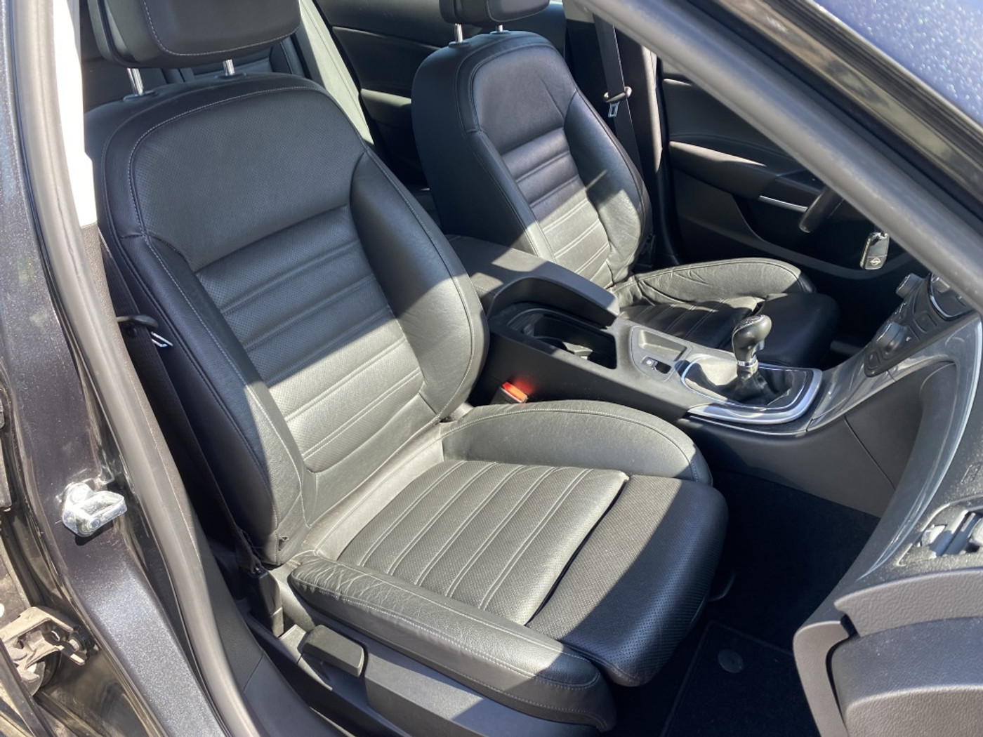 Foto van Opel Insignia Limousine HB