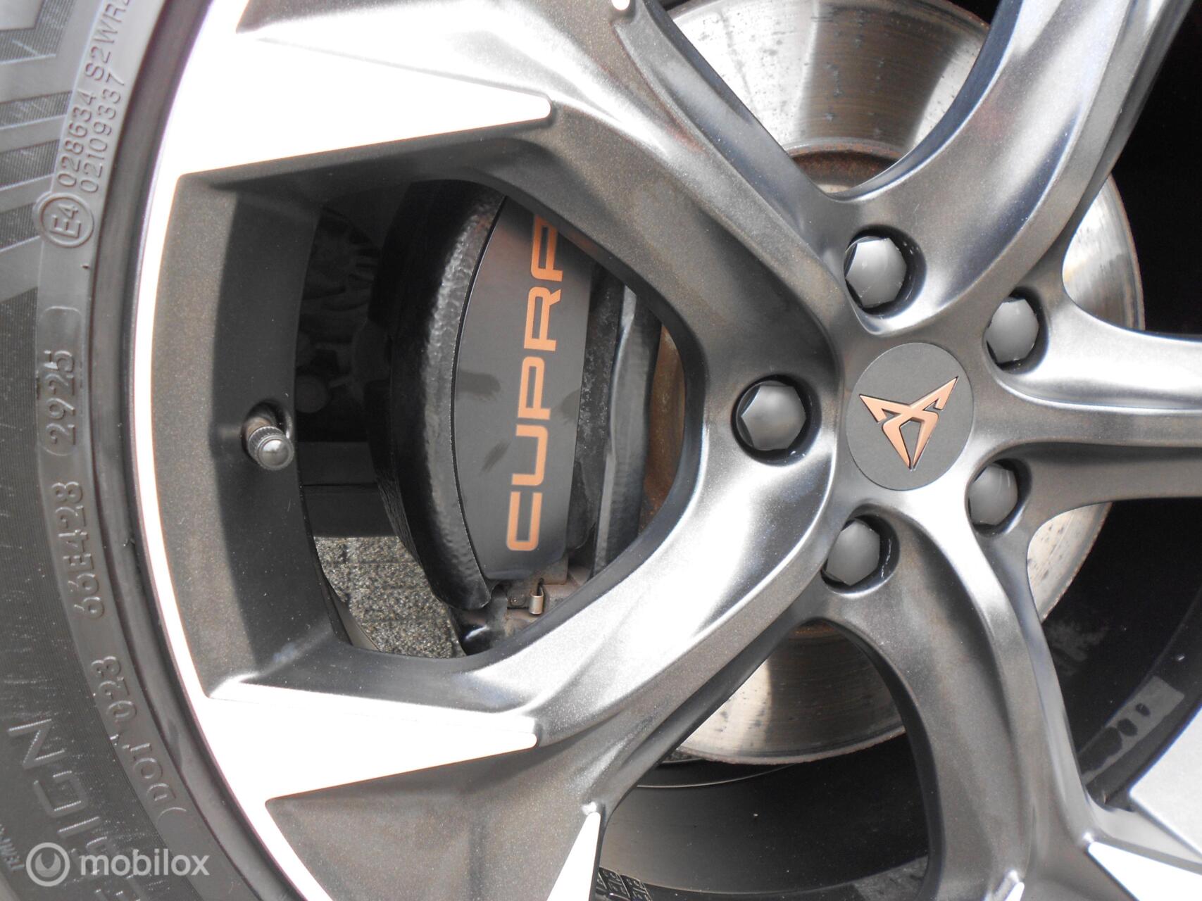 Foto van Cupra Formentor VZ E-hybrid