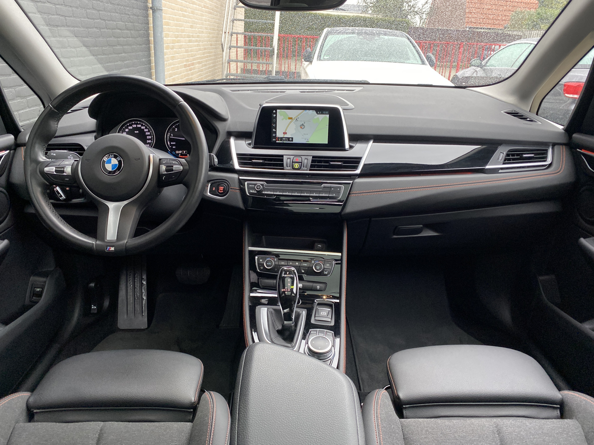 Foto van BMW 220i Active Tourer