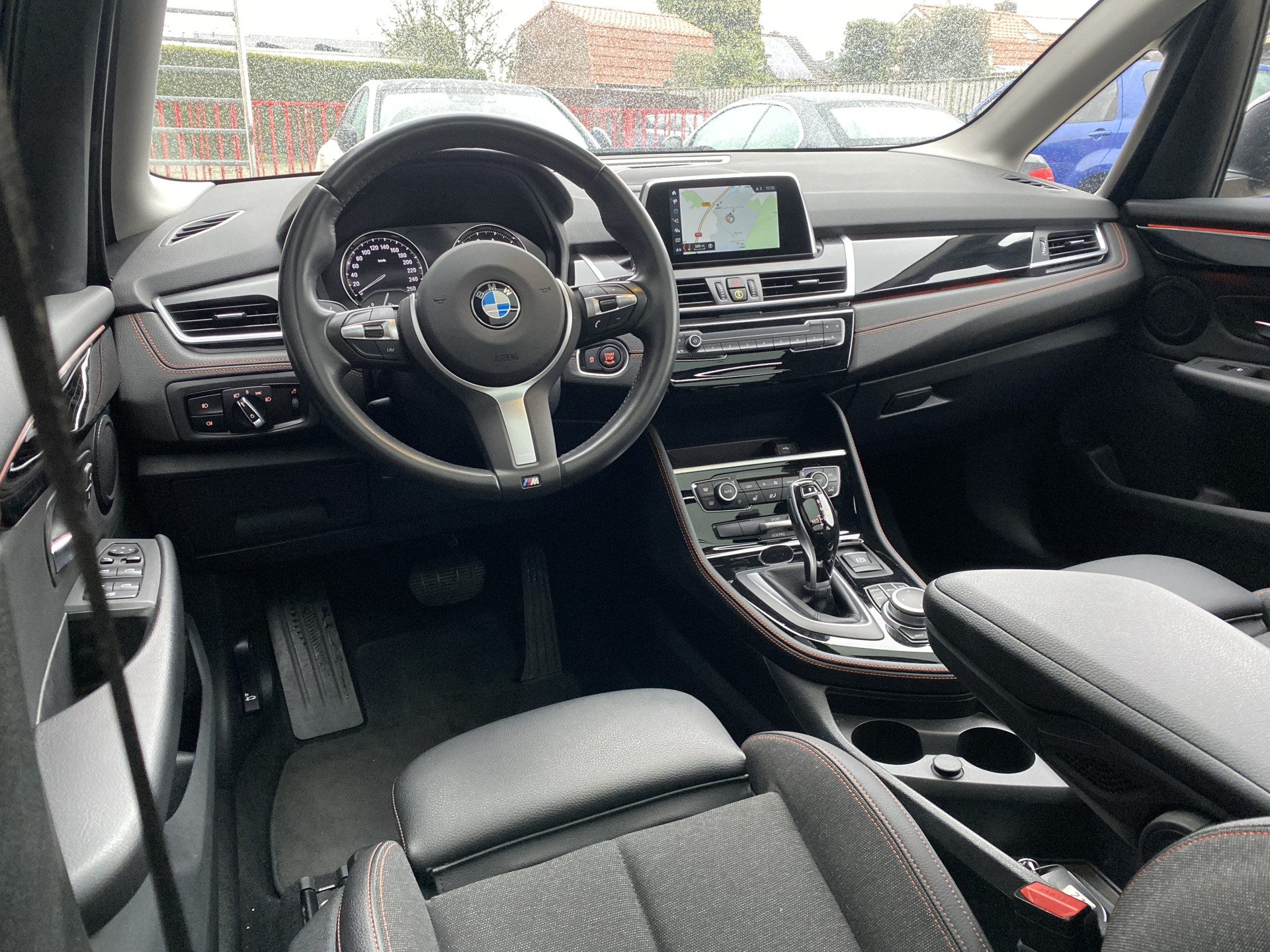 Foto van BMW 220i Active Tourer