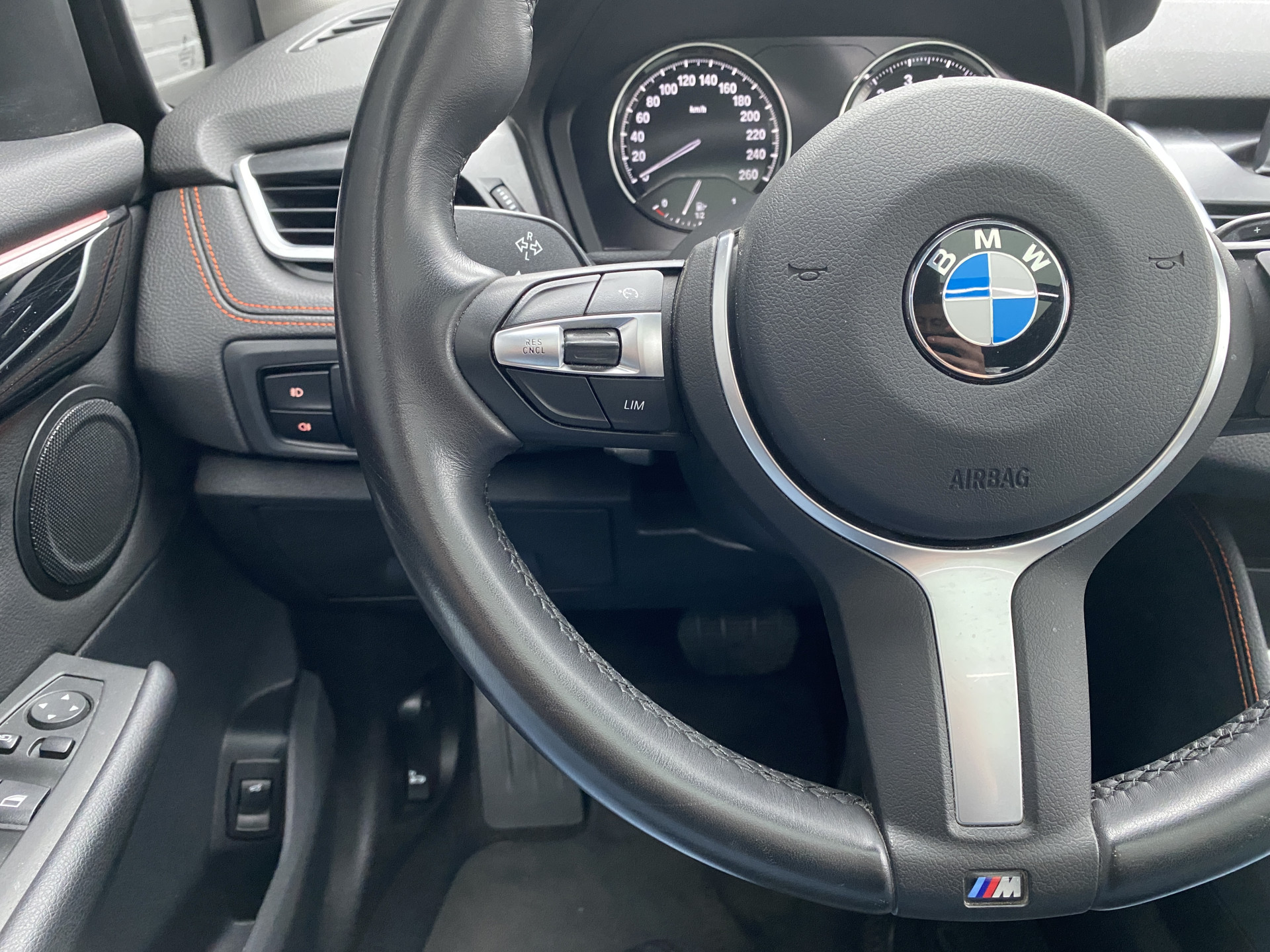 Foto van BMW 220i Active Tourer