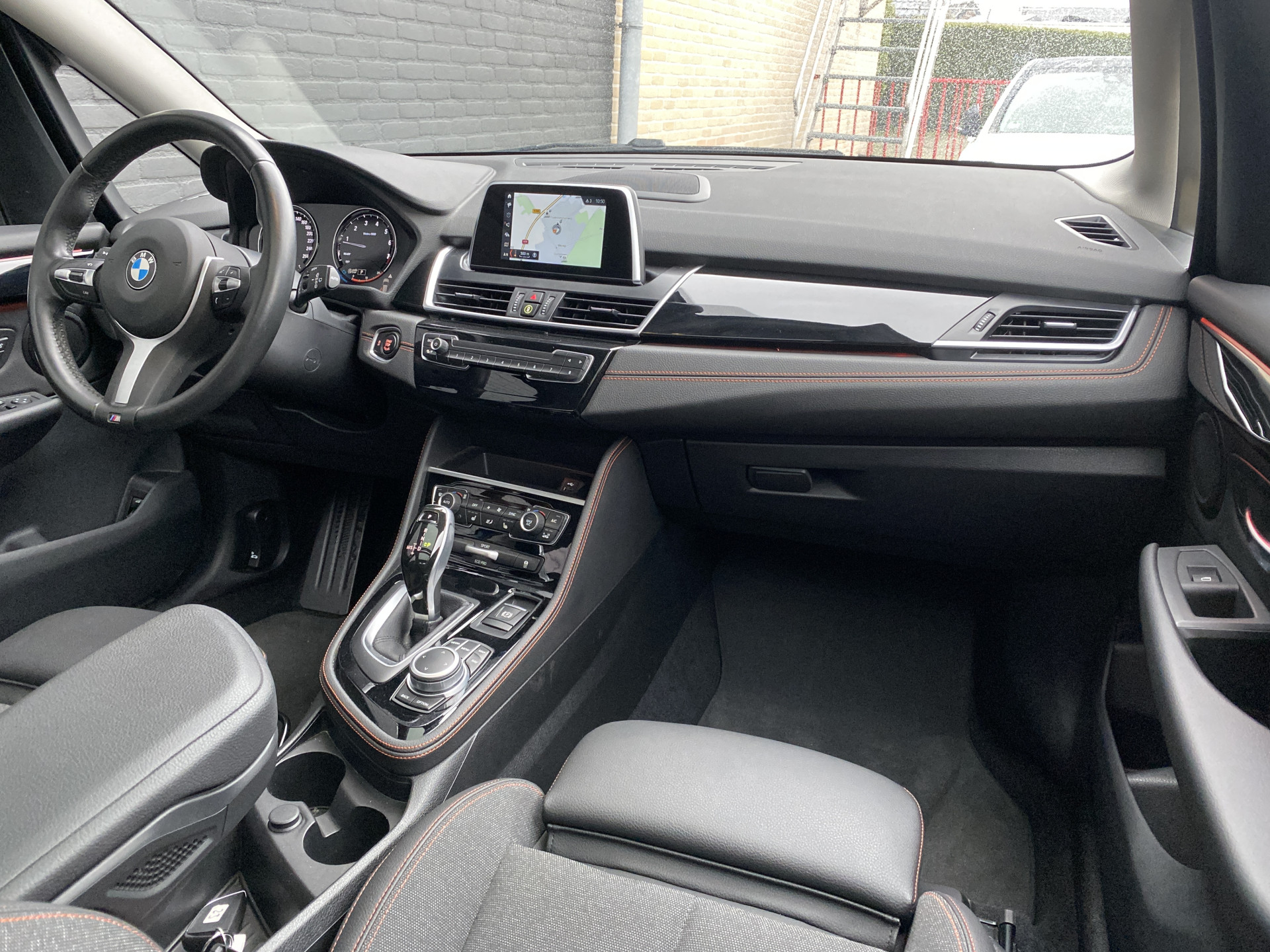 Foto van BMW 220i Active Tourer