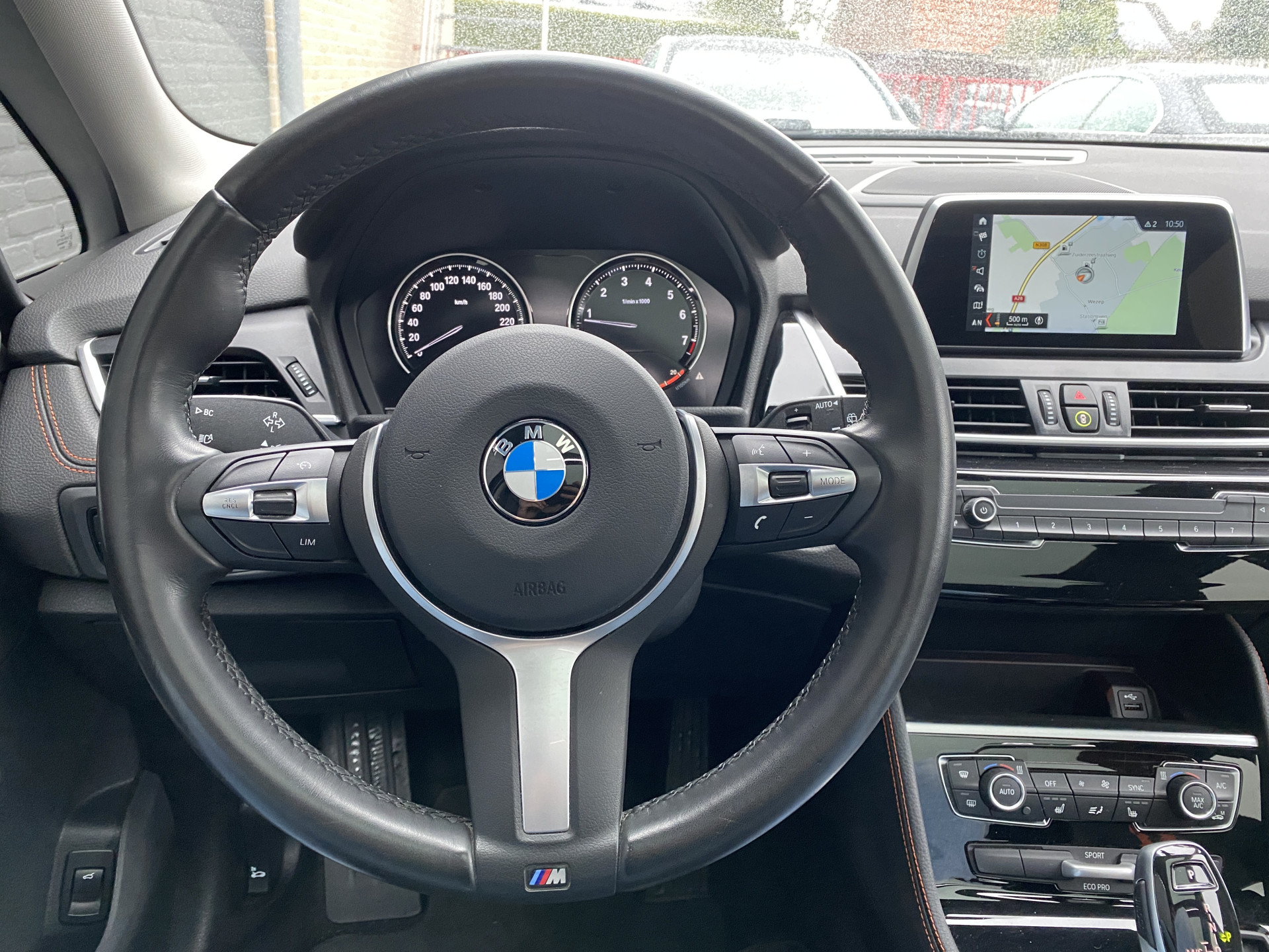 Foto van BMW 220i Active Tourer