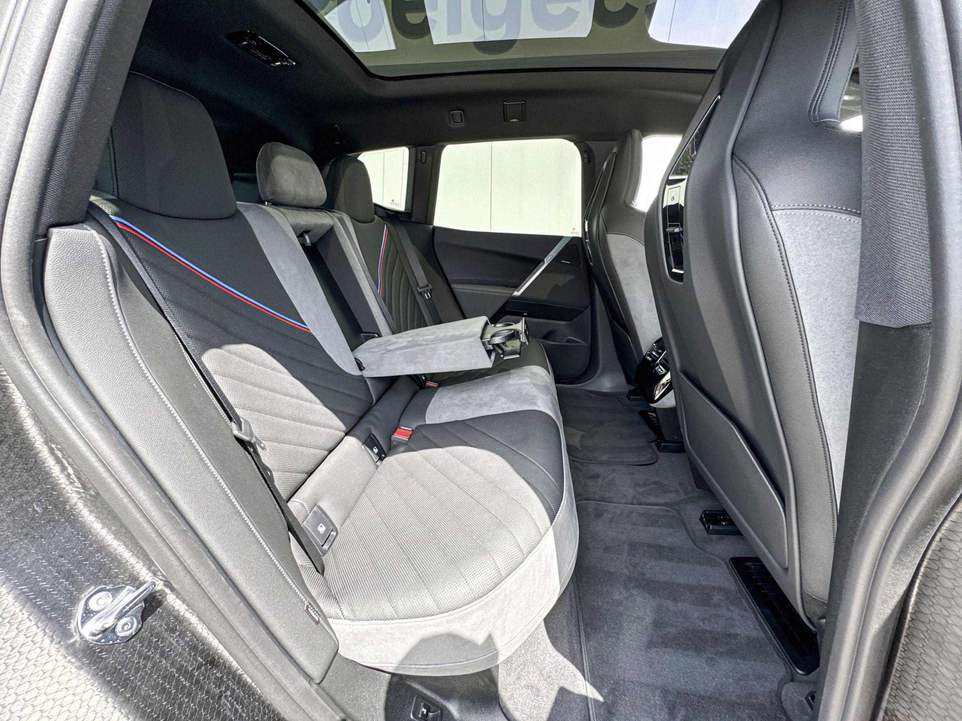 Foto van BMW Ix