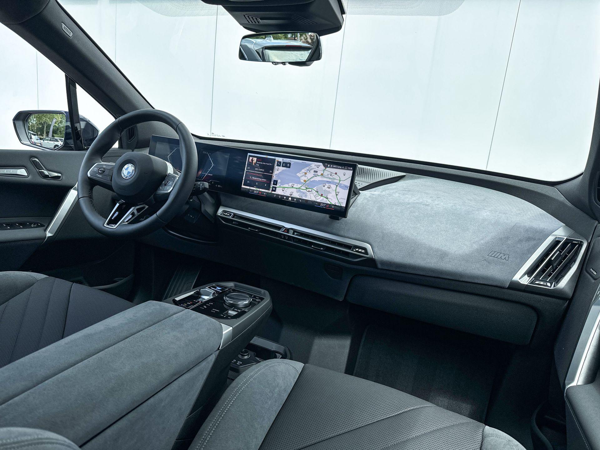 Foto van BMW Ix