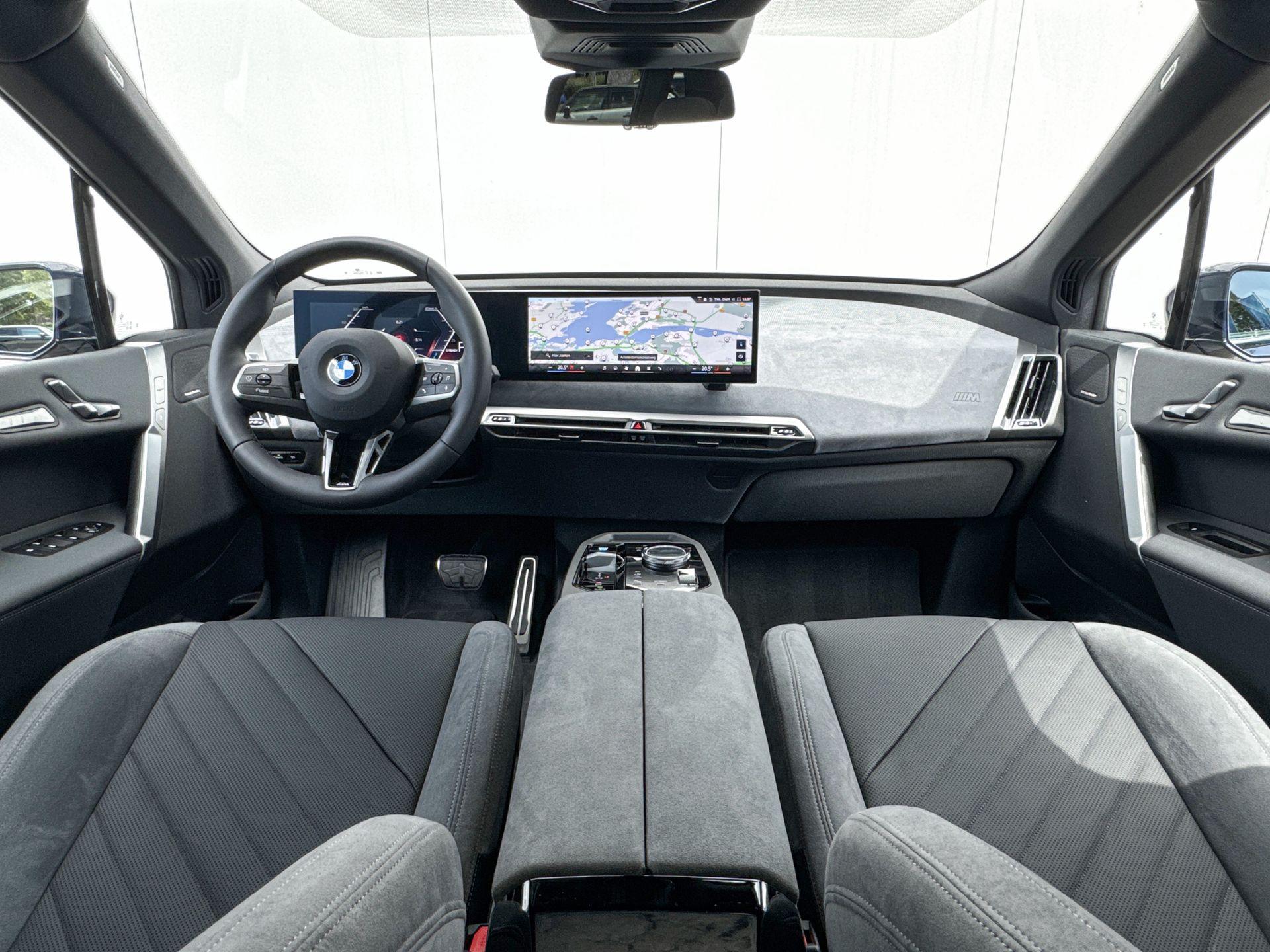 Foto van BMW Ix