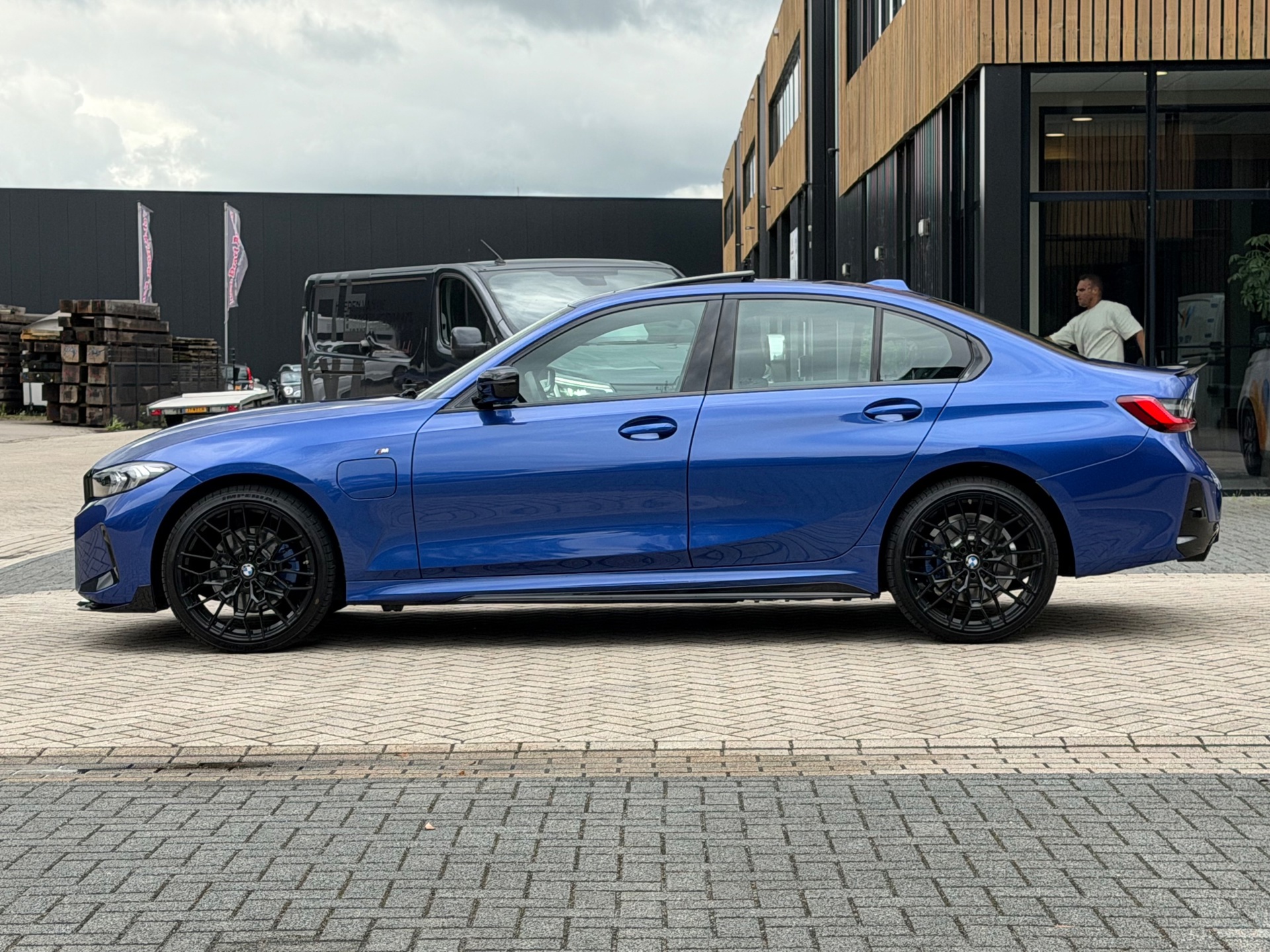 Foto van BMW 330e
