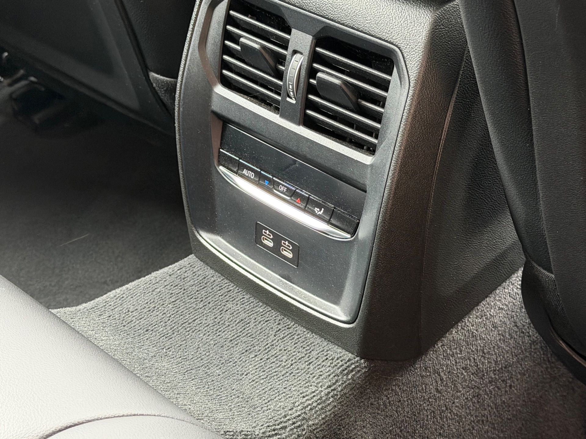 Foto van BMW 330e
