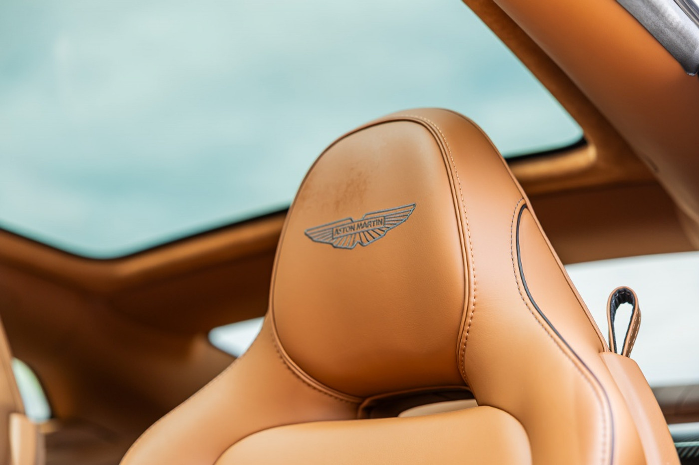 Foto van Aston Martin Vanquish