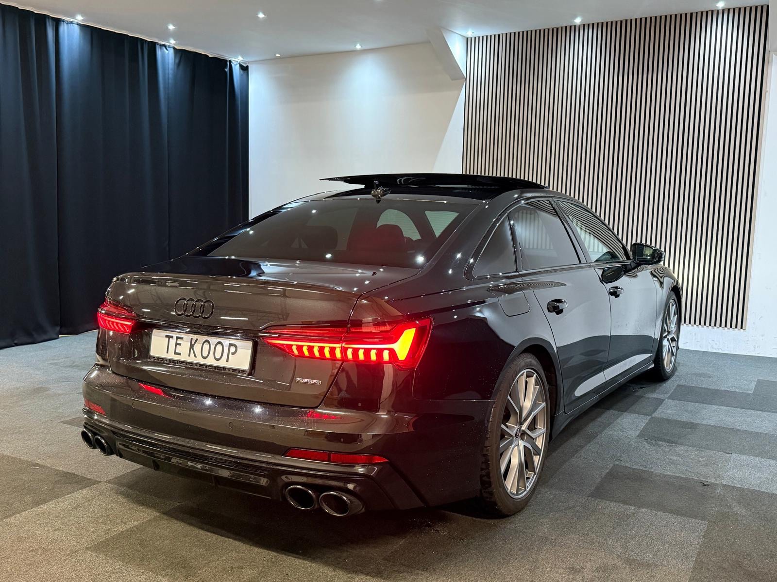 Foto van Audi A6 55 TFSI E